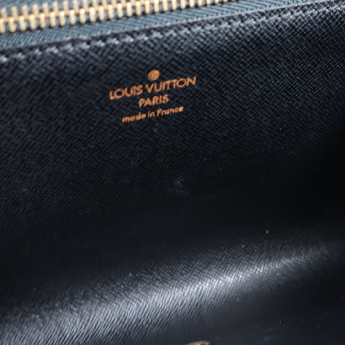 Louis Vuitton Clutch Vintage Epi Black