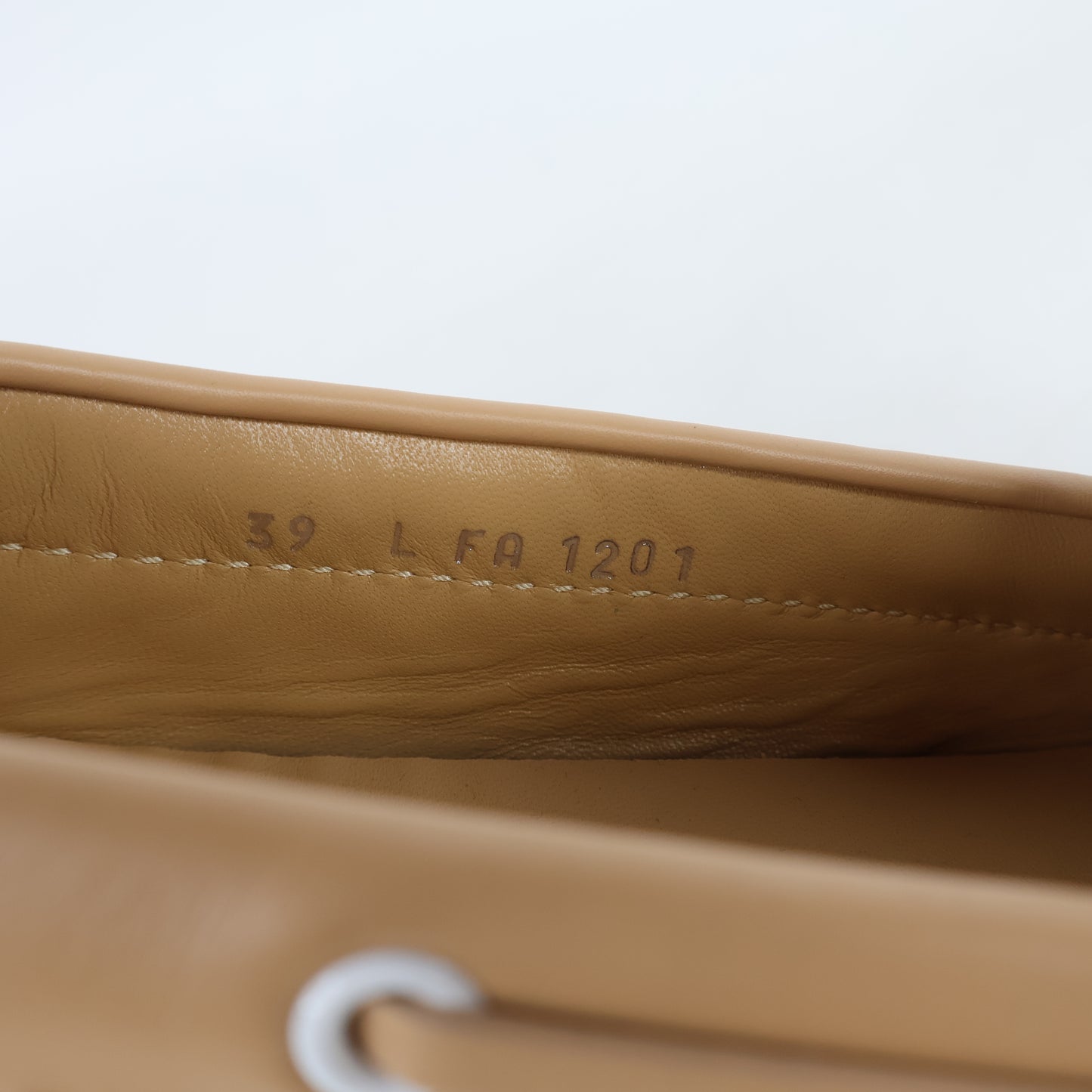 Louis Vuitton Loafers Beige Monogram 39