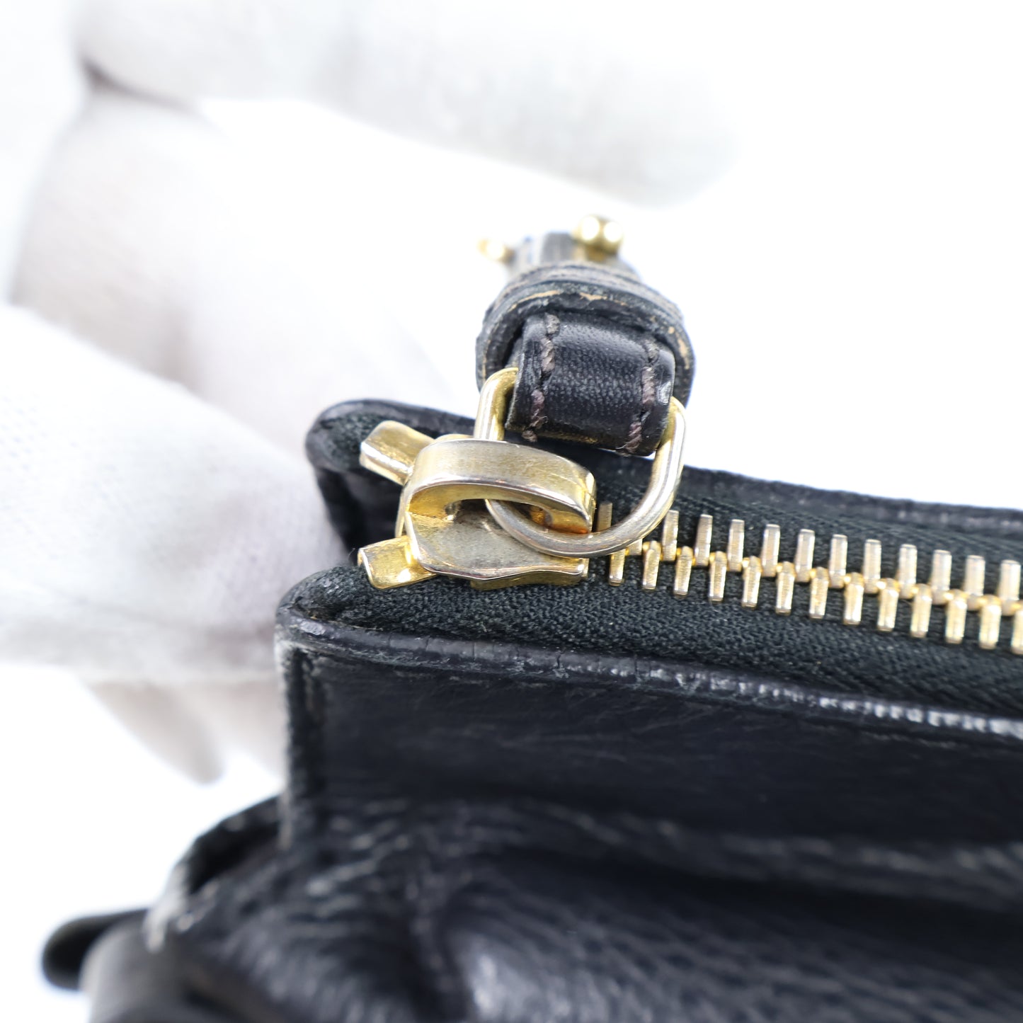 Miu Miu Bow Bag Medium Black