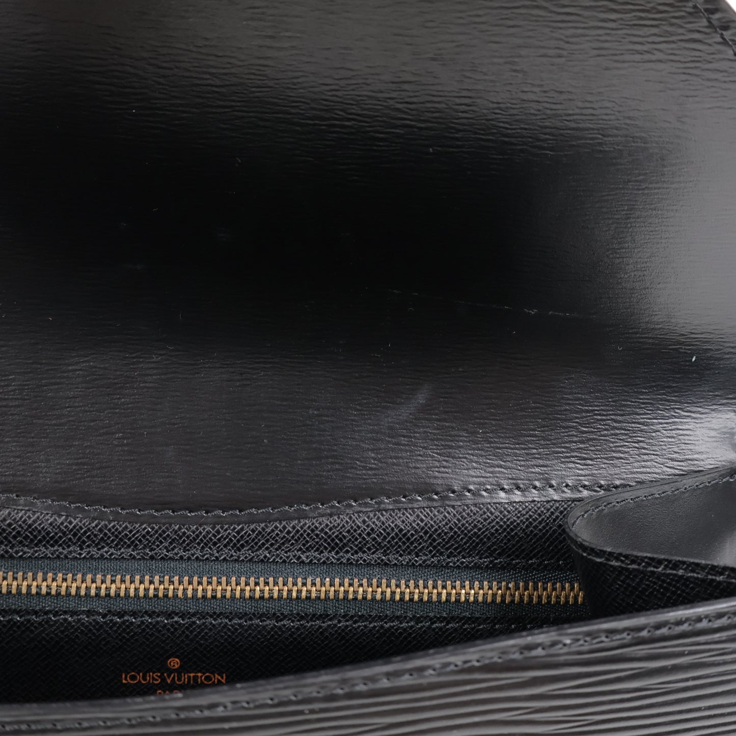 Louis Vuitton Clutch Vintage Epi Black