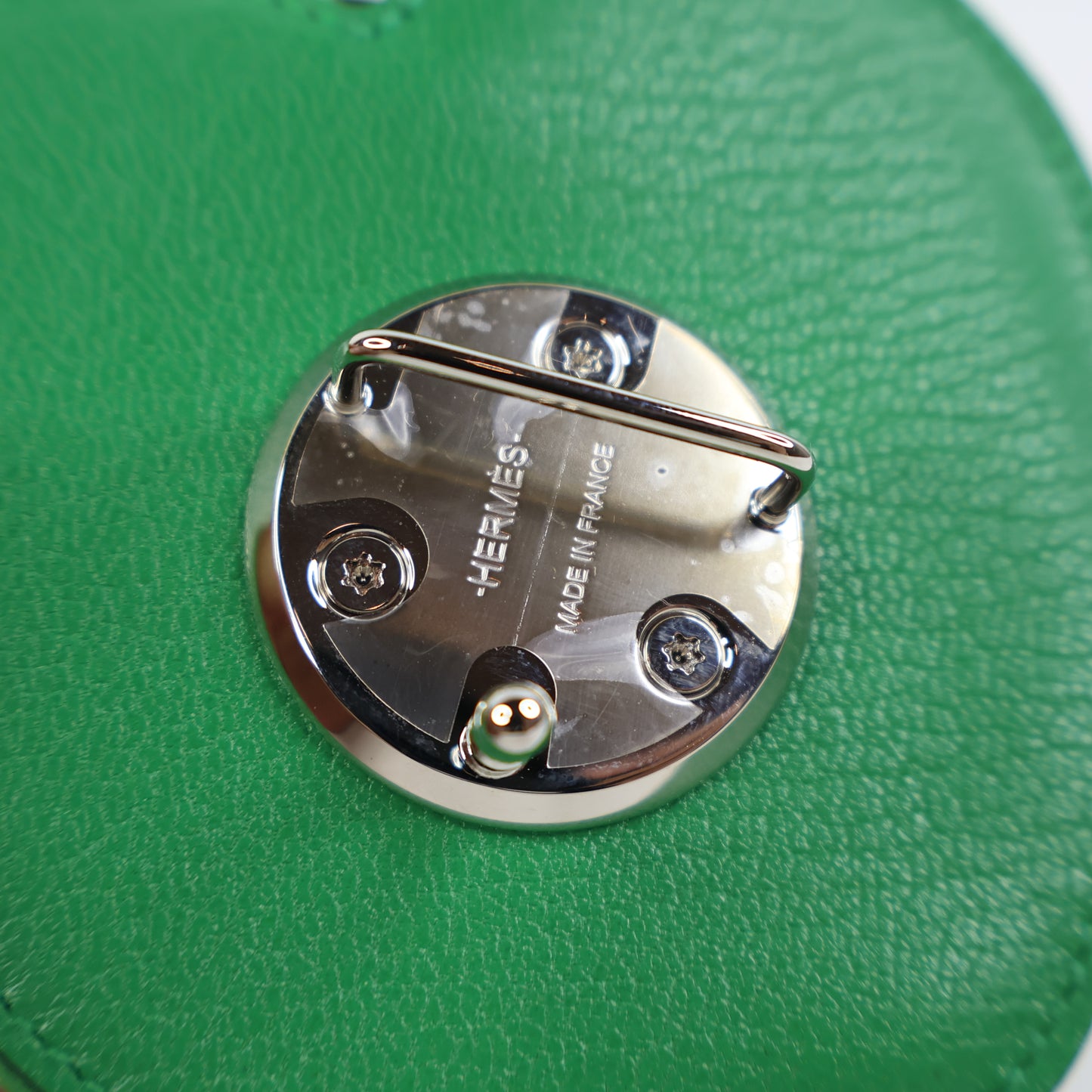 Hermes Pochette Pomme 24 Bamboo