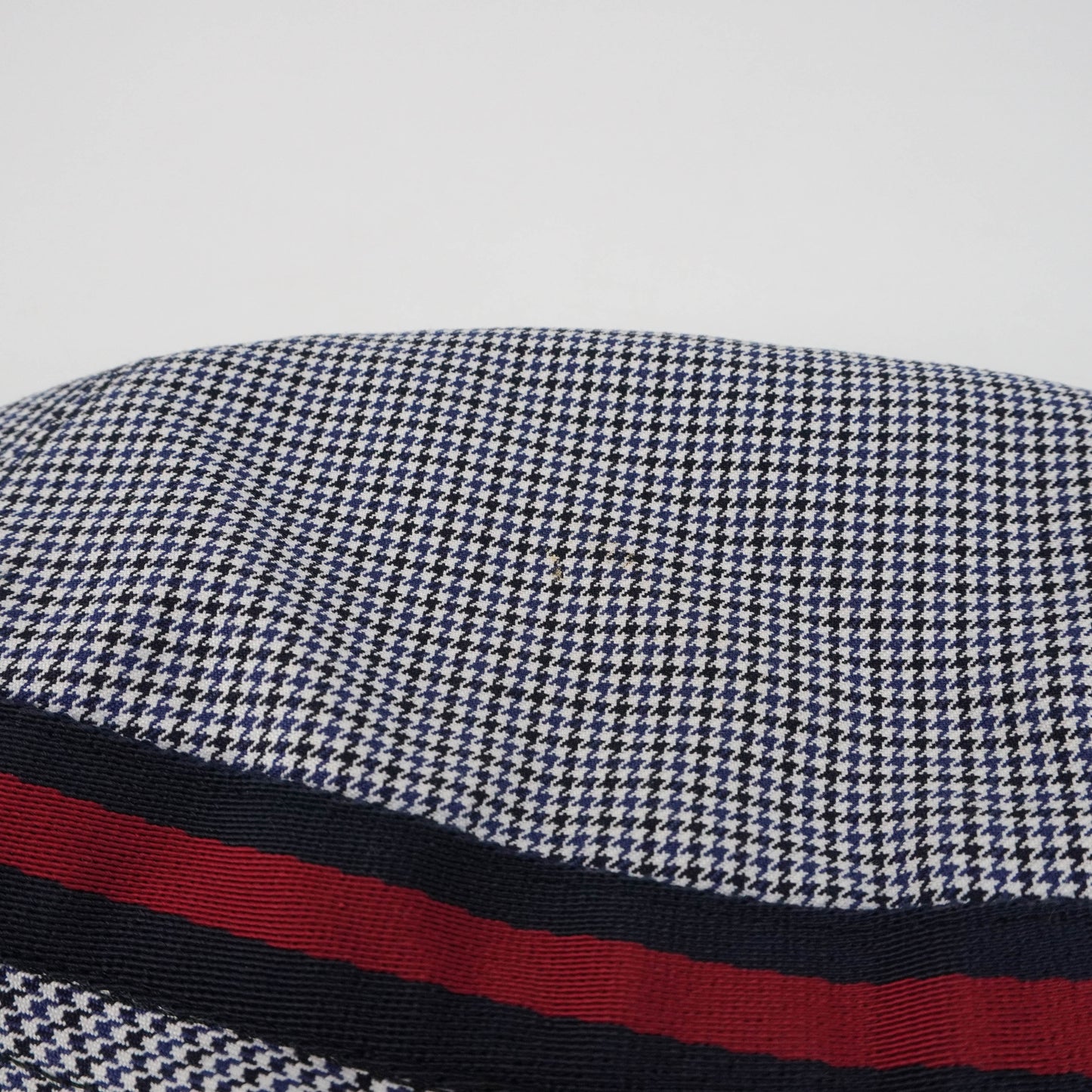 Gucci Bucket Hat White/Black