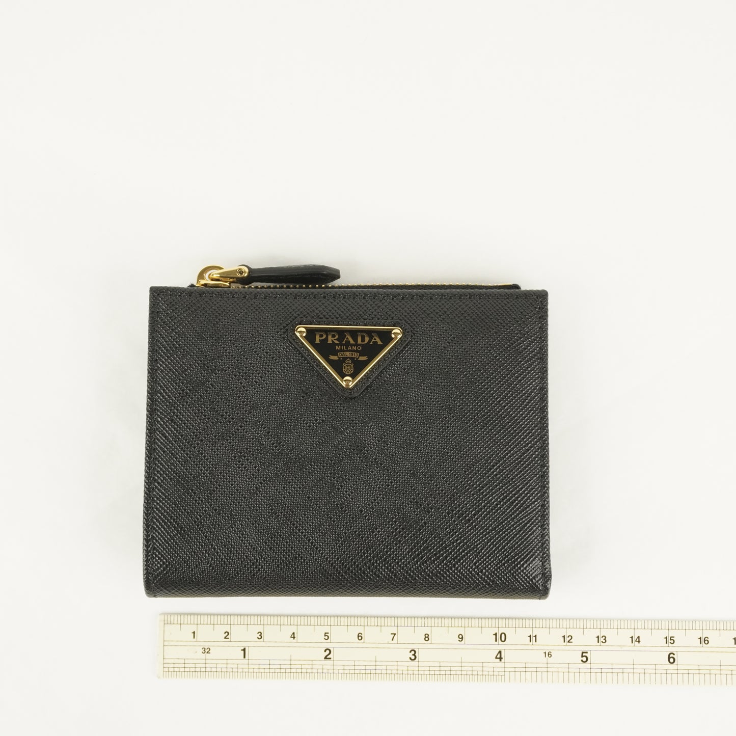 Prada Small Wallet Saffiano Black