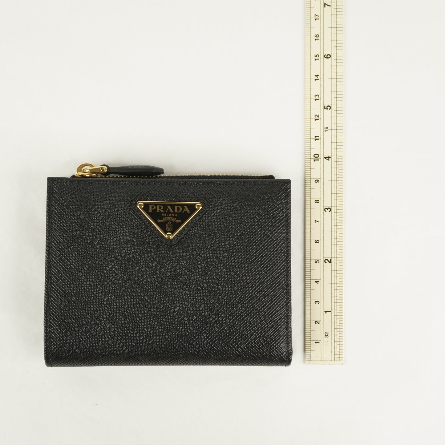 Prada Small Wallet Saffiano Black