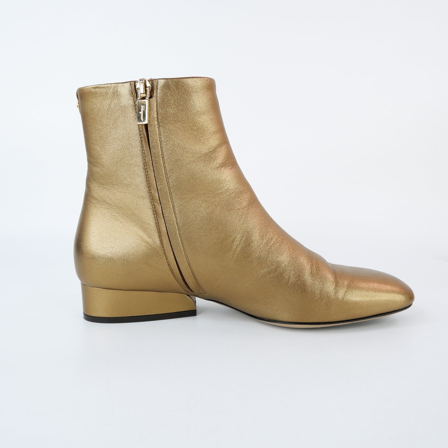Ferragamo Ankle Boots Gold 6.5