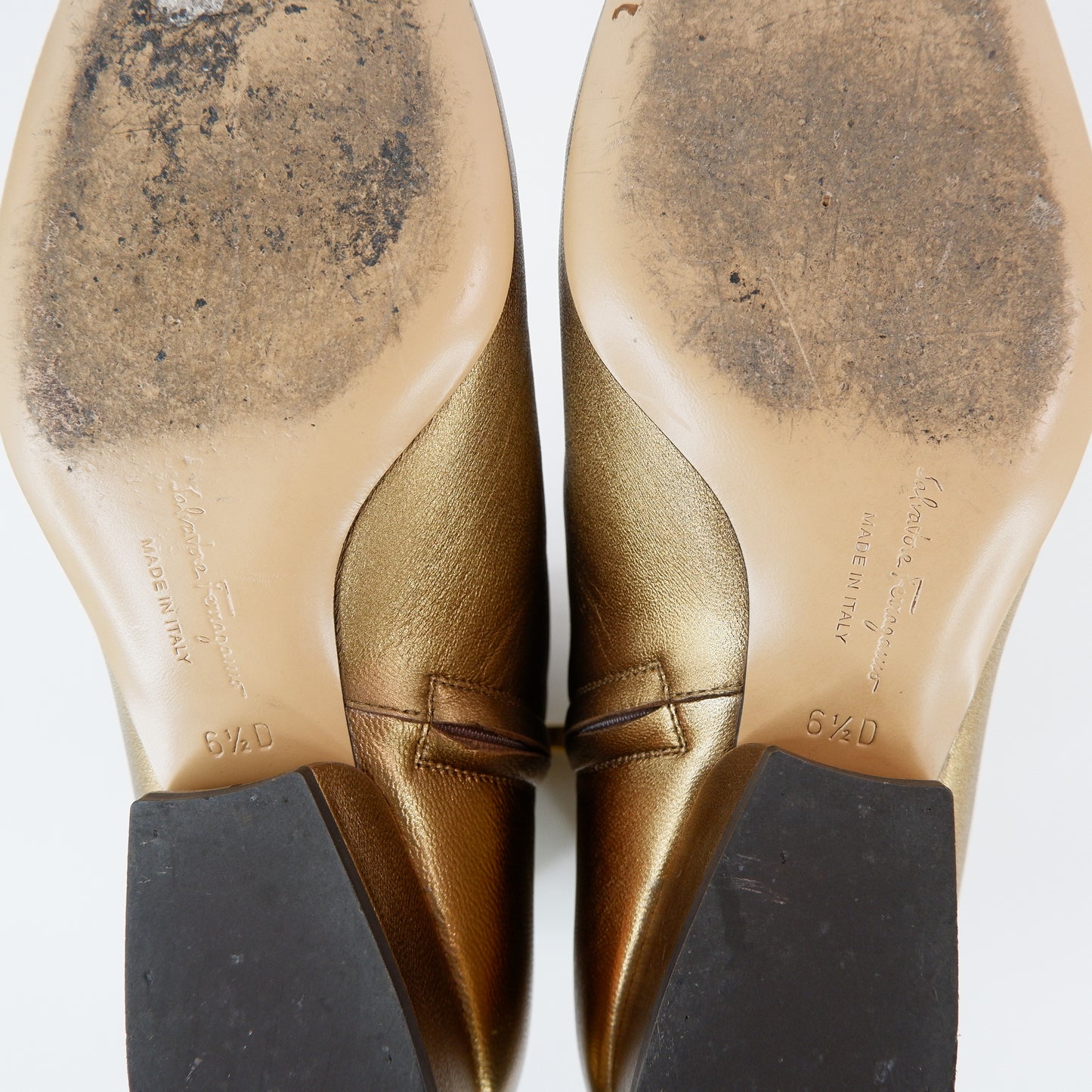 Ferragamo Ankle Boots Gold 6.5