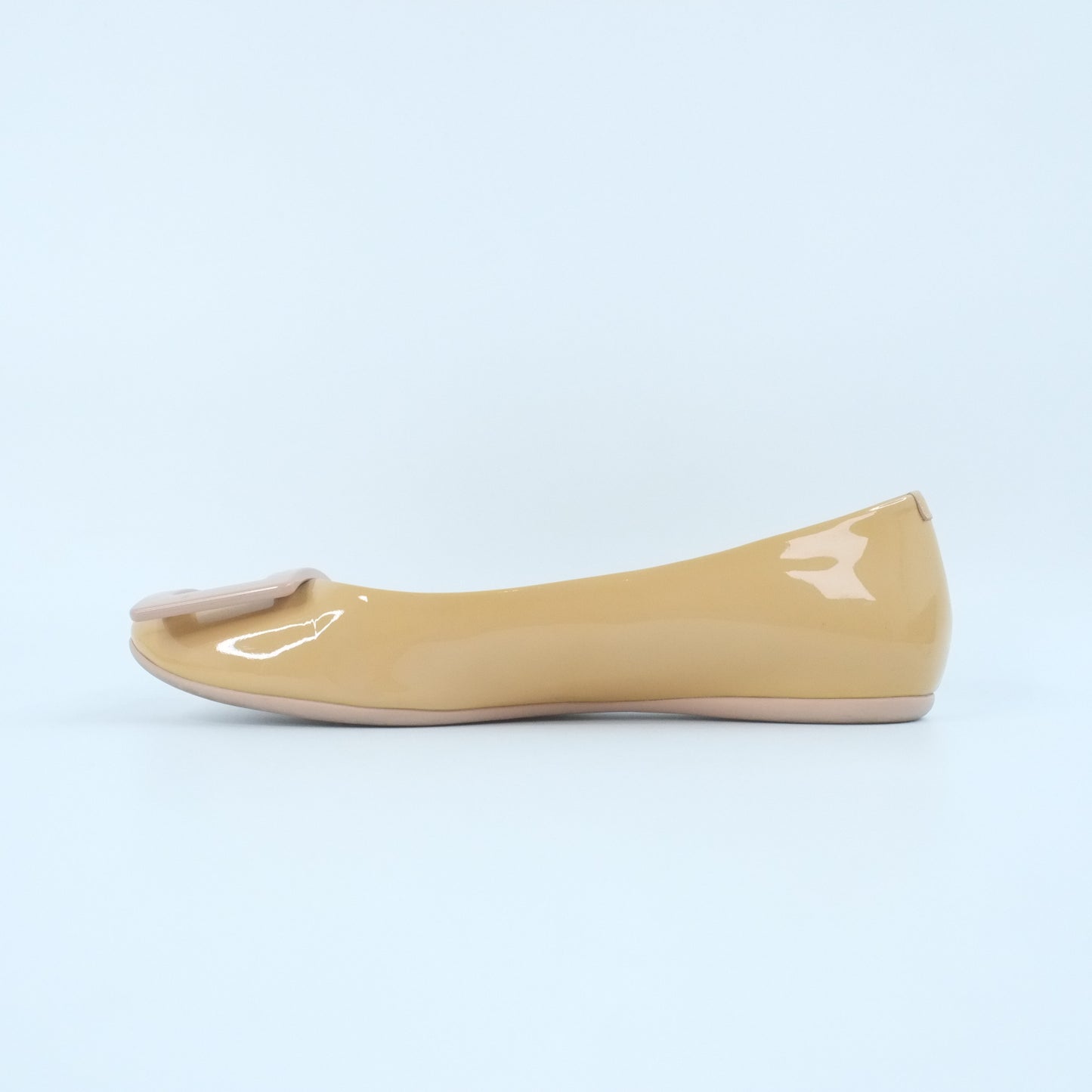 Roger Vivier Flat Beige Patent 35.5
