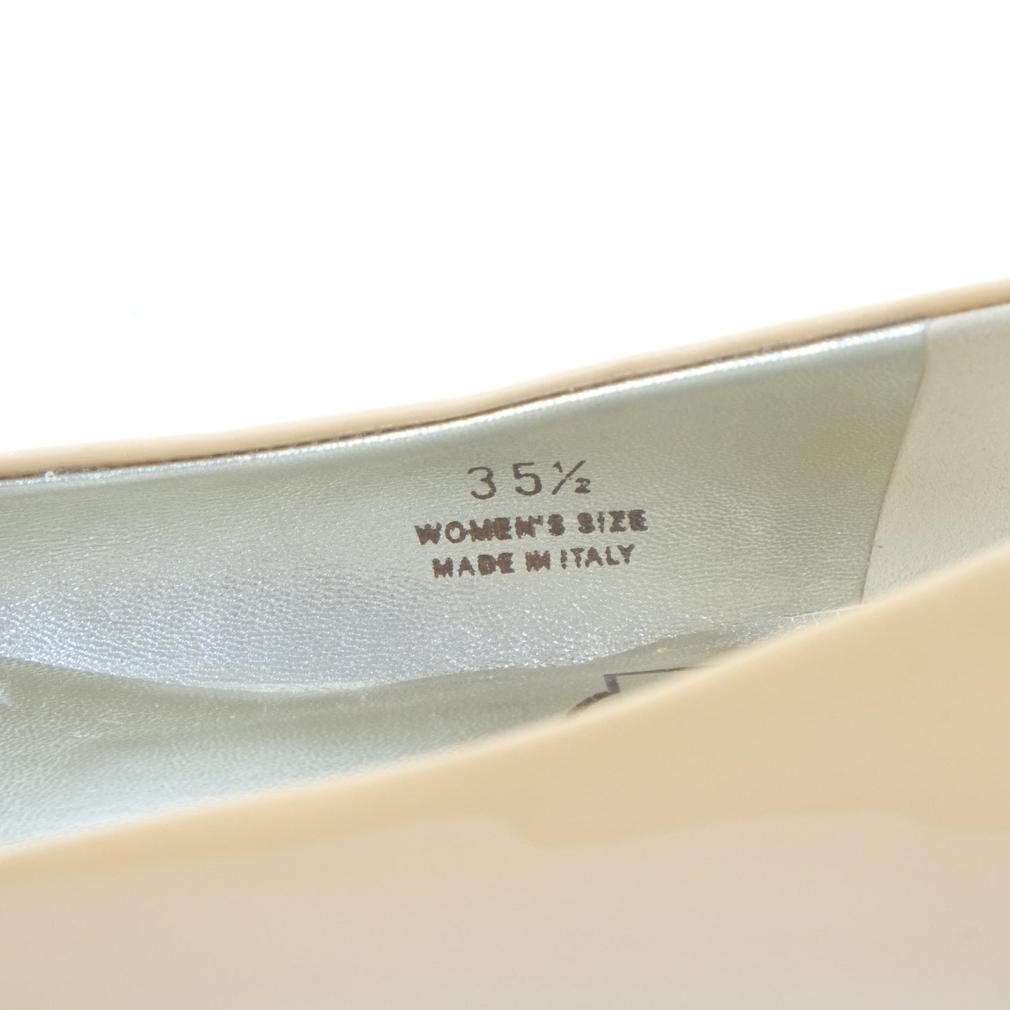 Roger Vivier Flat Beige Patent 35.5