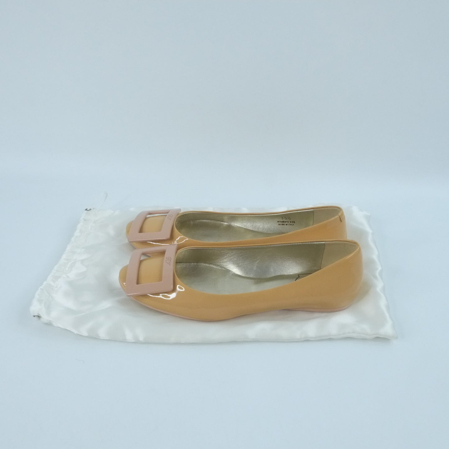Roger Vivier Flat Beige Patent 35.5