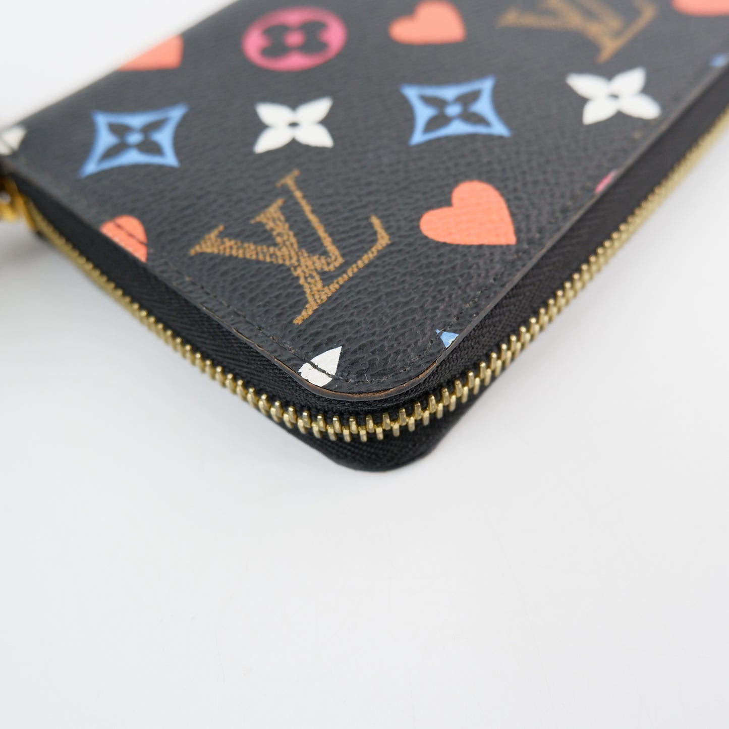 Louis Vuitton Zippy Long Wallet Monogram Game on Black