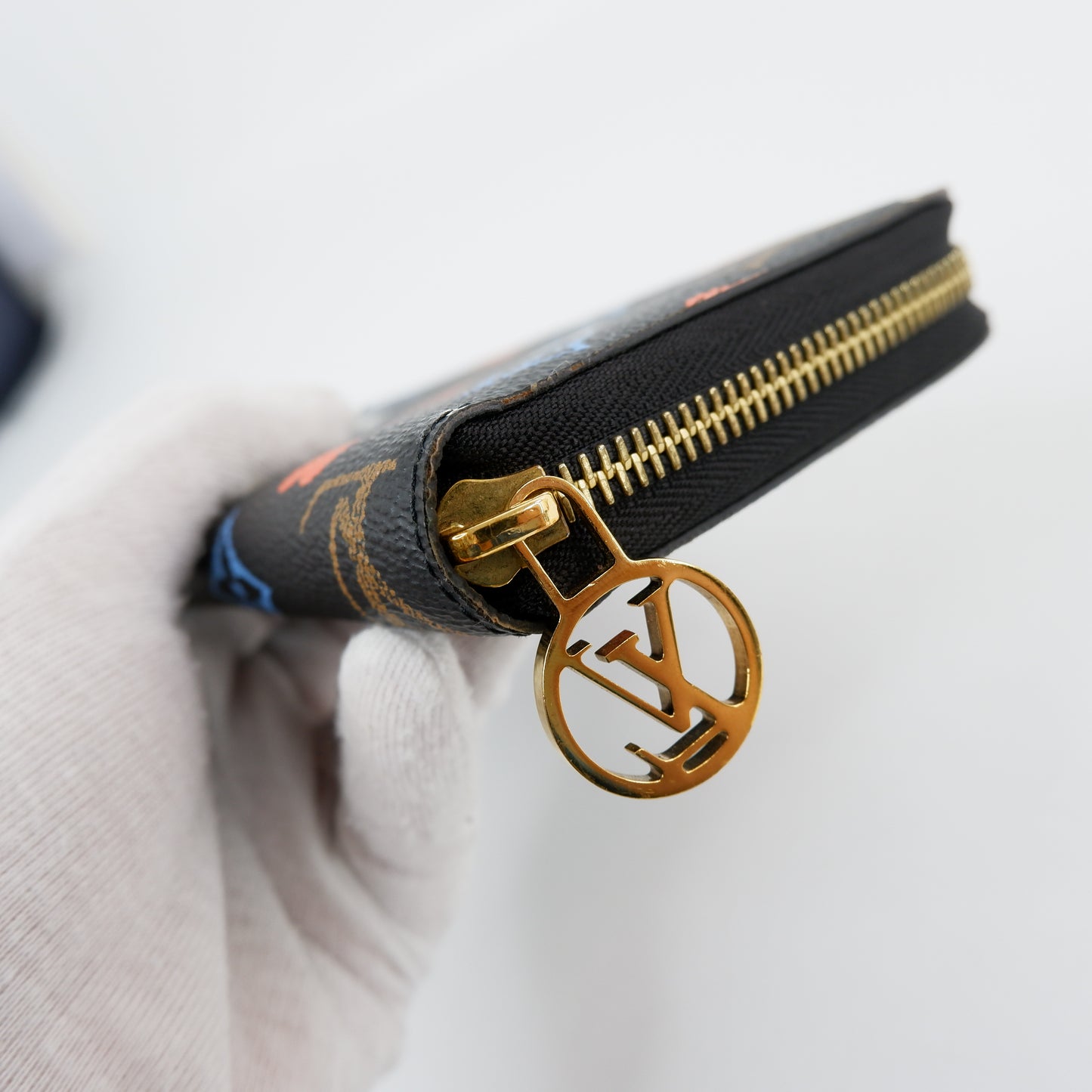 Louis Vuitton Zippy Long Wallet Monogram Game on Black