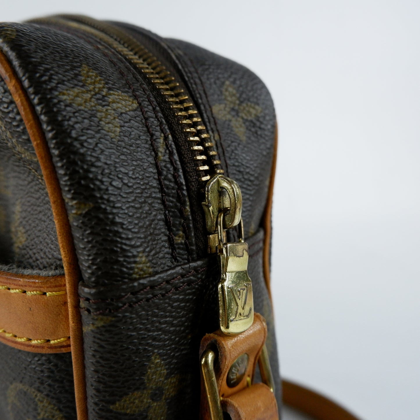 Louis Vuitton Messenger Bag Monogram