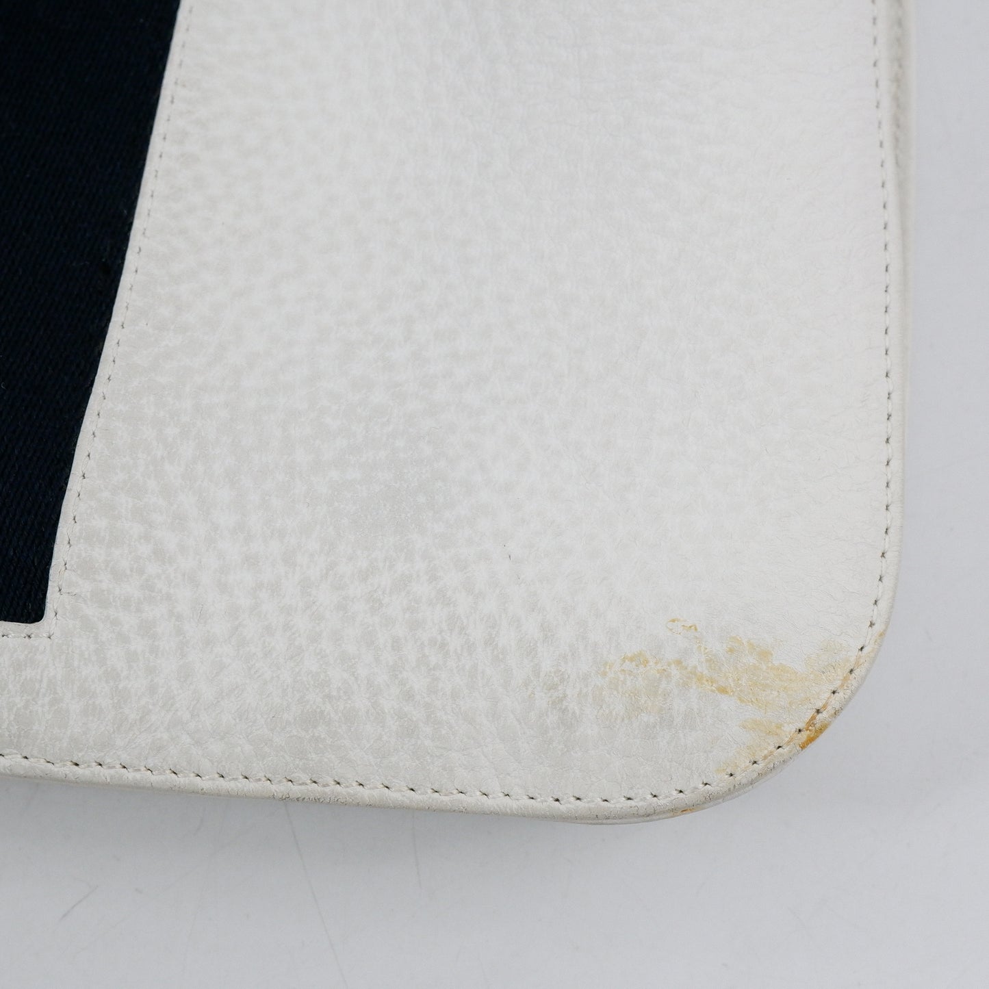 Gucci Shoulder Bag Big Logo White