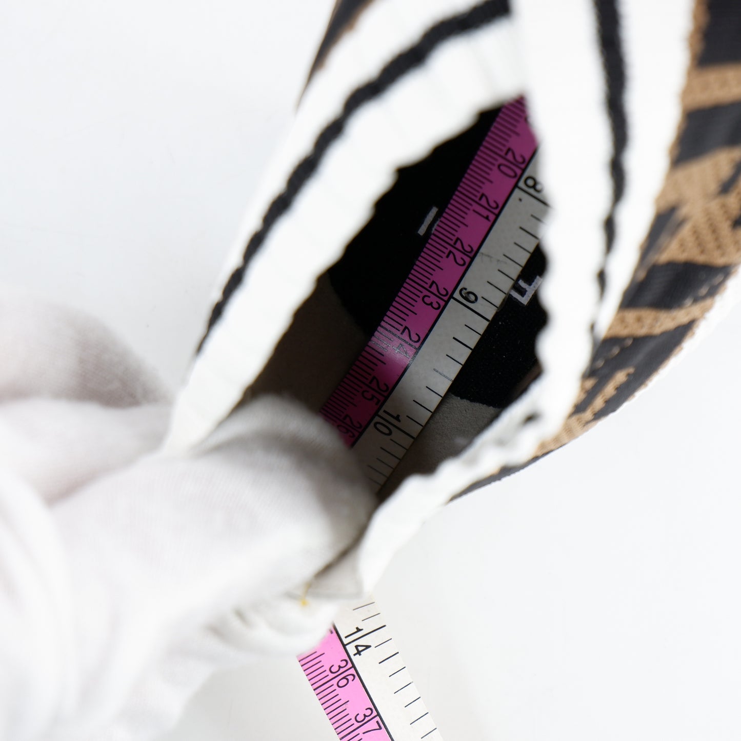 Fendi Sneakers Brown 37.5