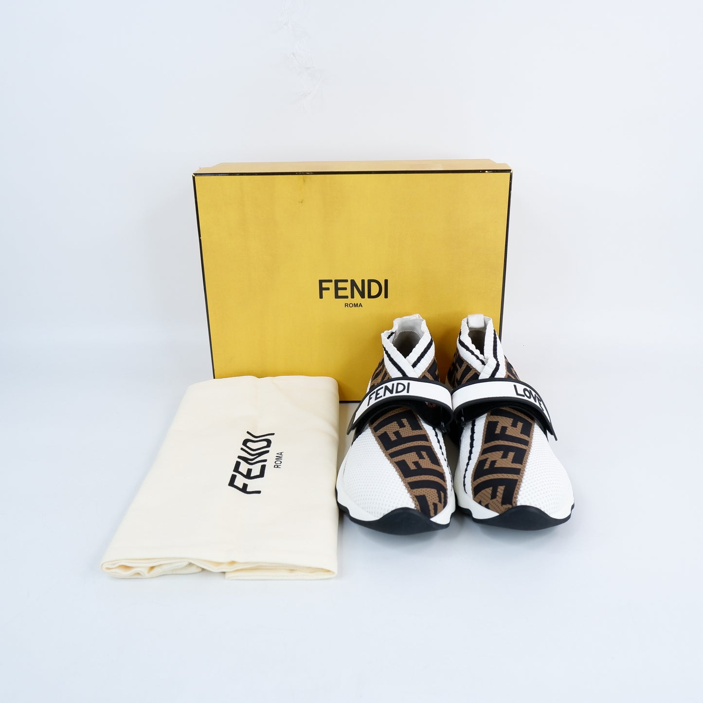Fendi Sneakers Brown 37.5