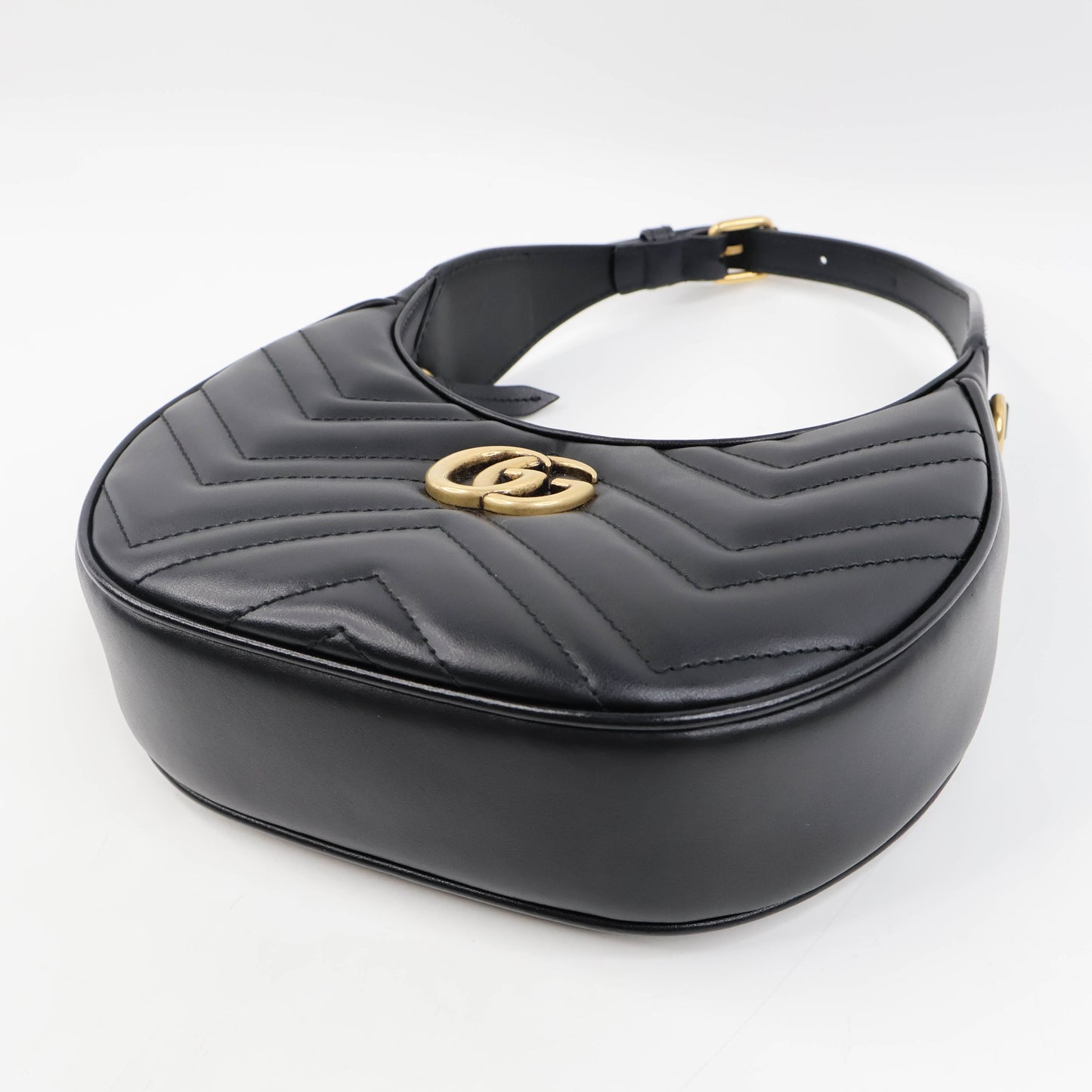 Gucci Marmont Half Moon Mini Black