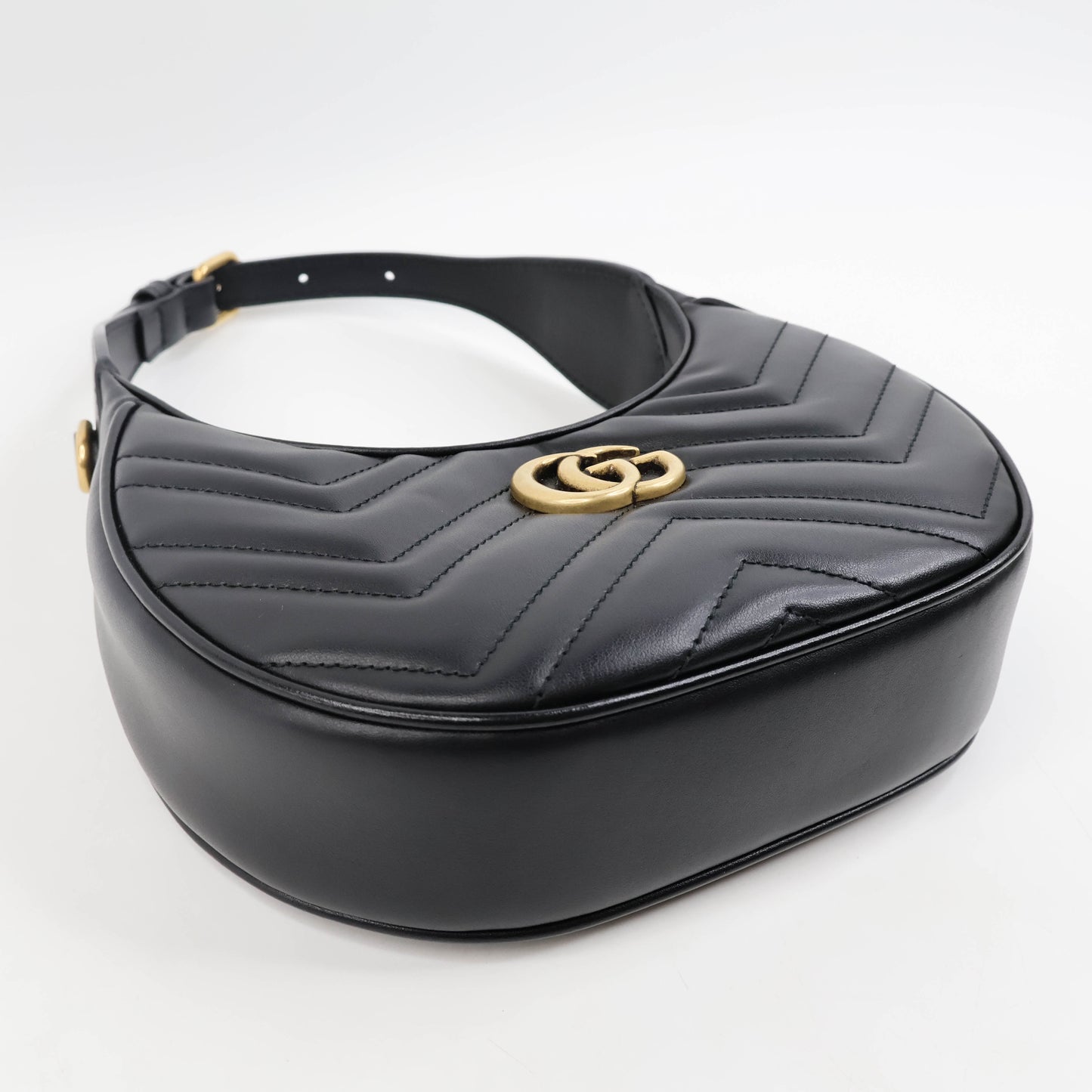 Gucci Marmont Half Moon Mini Black
