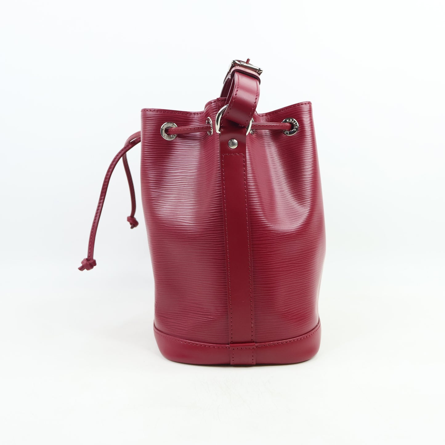 Louis Vuitton Noe Epi Red