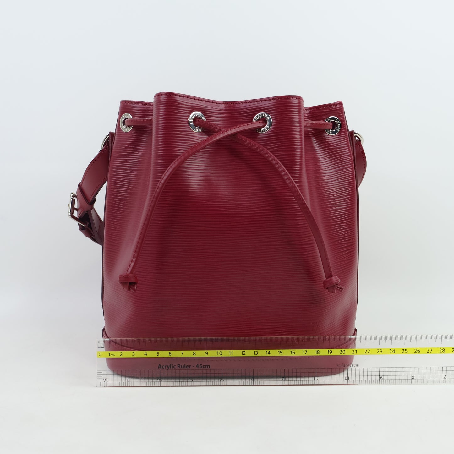 Louis Vuitton Noe Epi Red