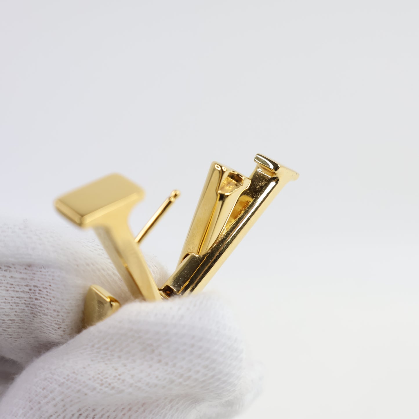 Louis Vuitton Iconic Earrings Gold