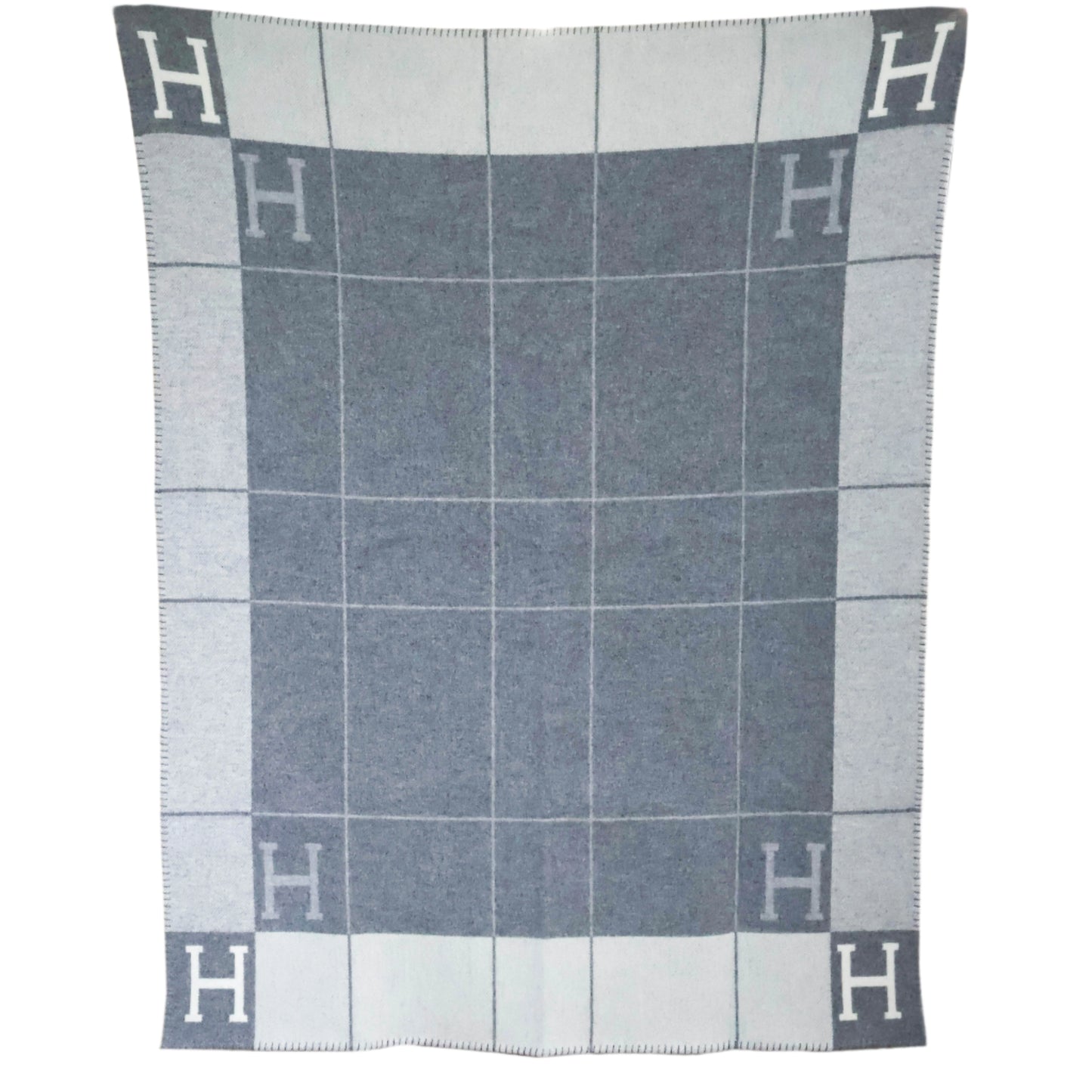 Hermes Avalon III Throw Blanket Grey 135x170