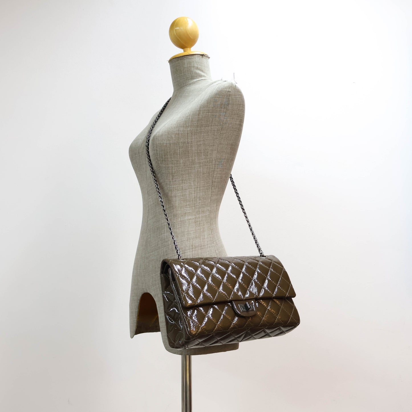 Chanel Reissue 226 Olive Brown Patent SHW