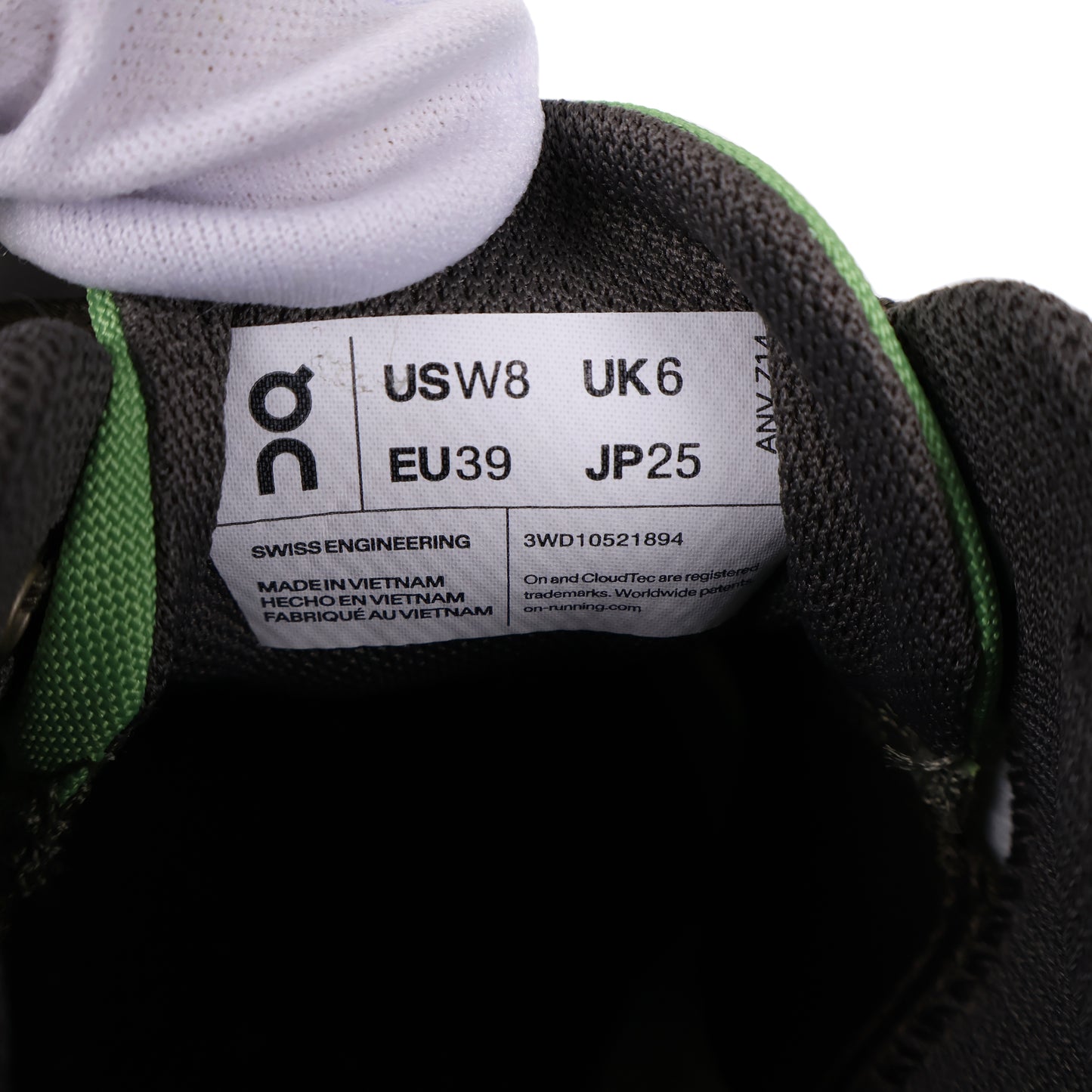 Loewe x On Cloudventure Palido Pale Green 39