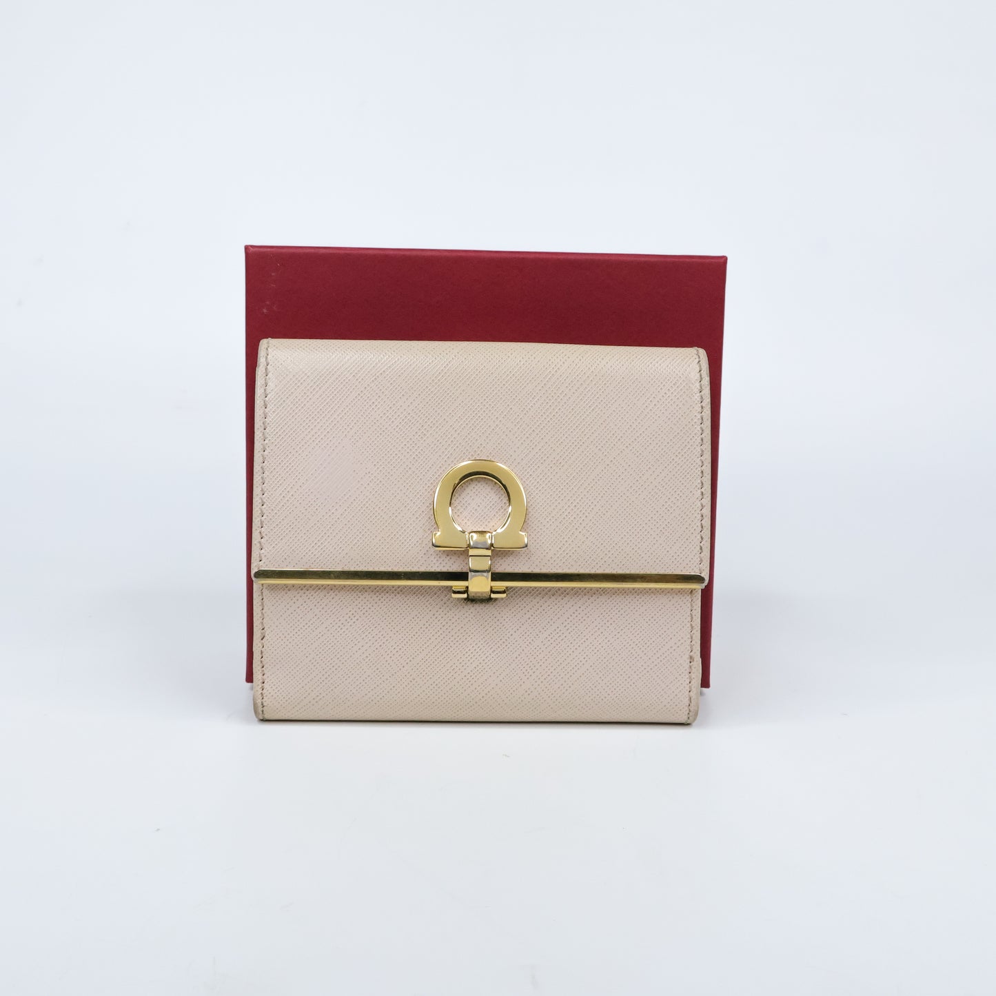 Ferragamo Short Wallet Cream