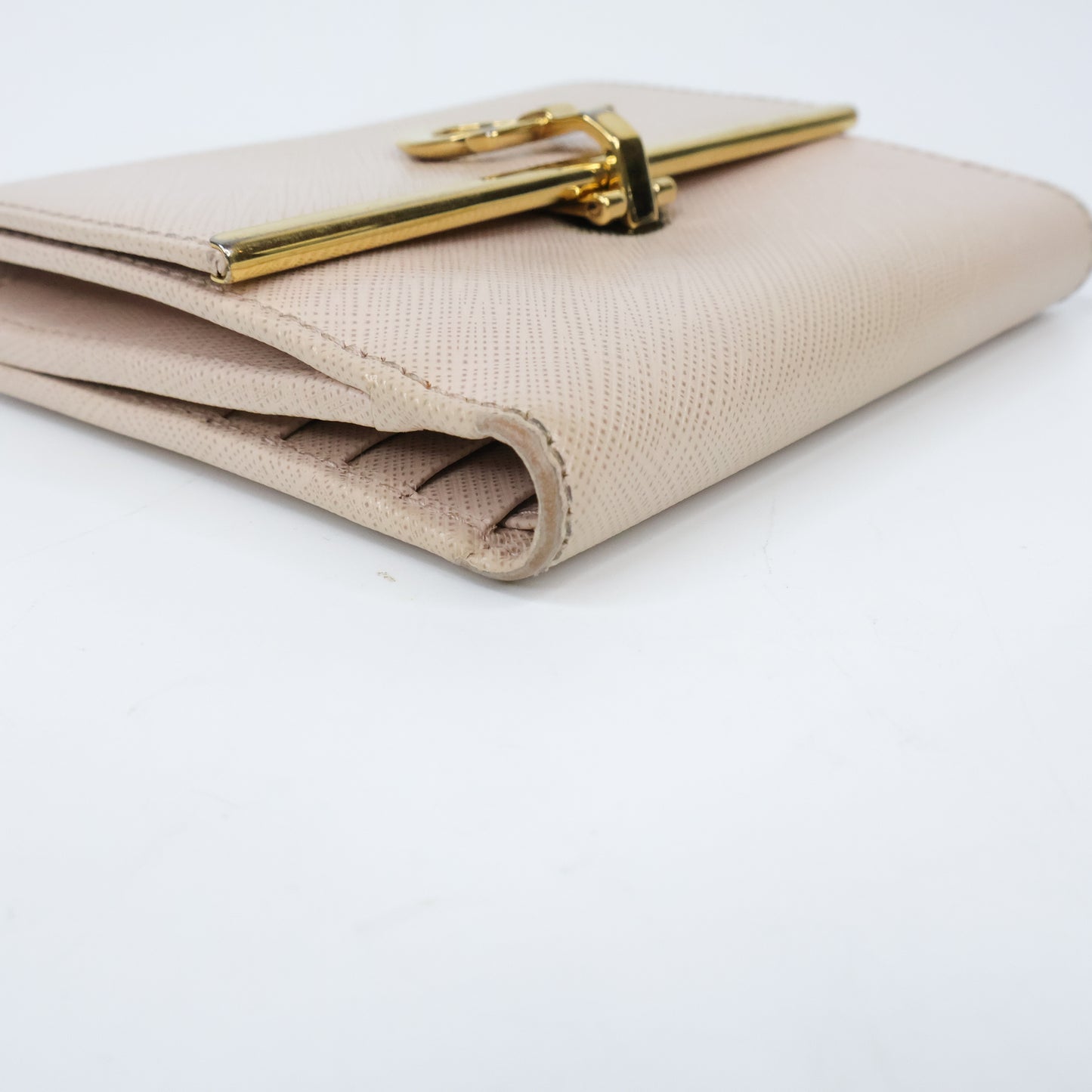 Ferragamo Short Wallet Cream