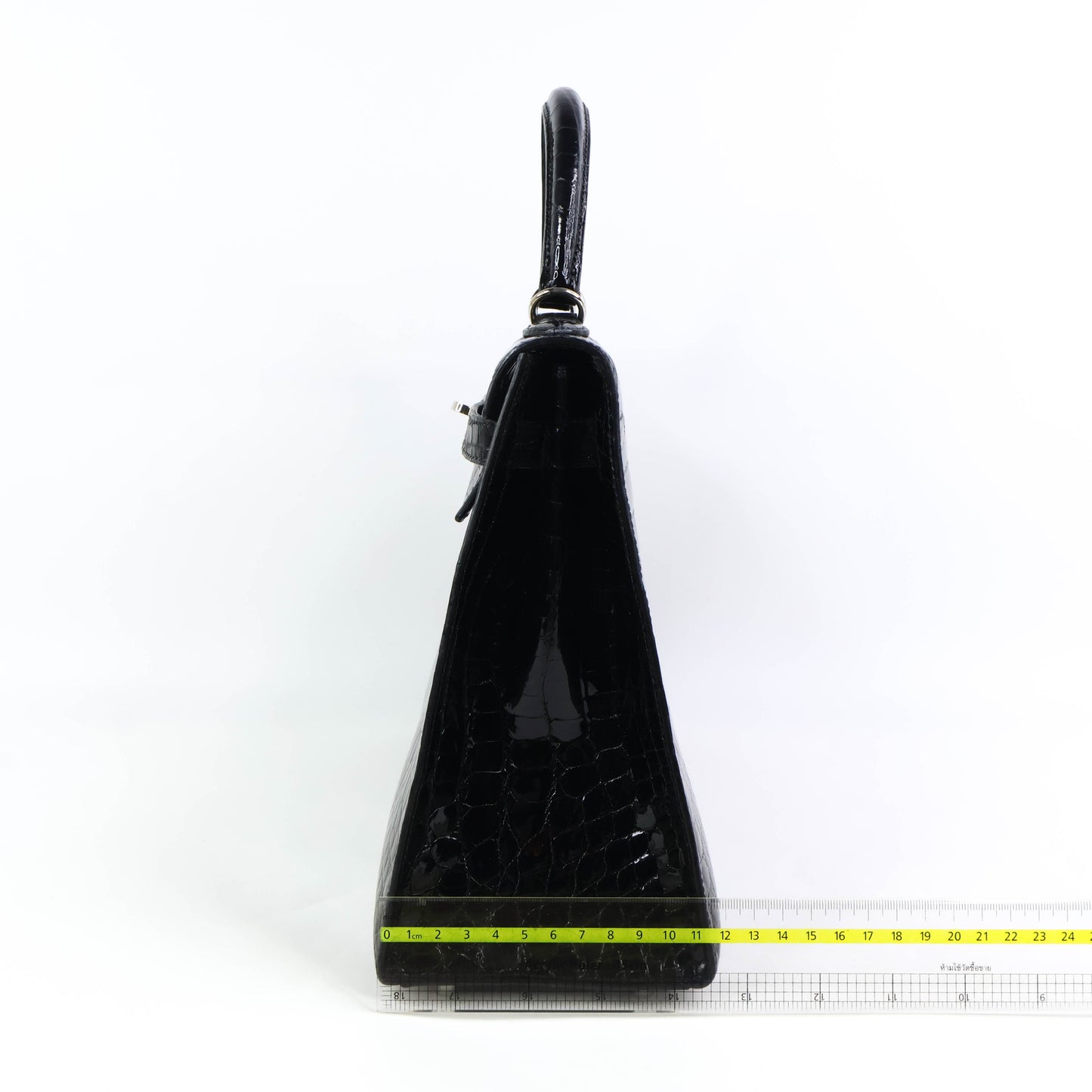 Hermes Kelly32 Black Niloticus shiny