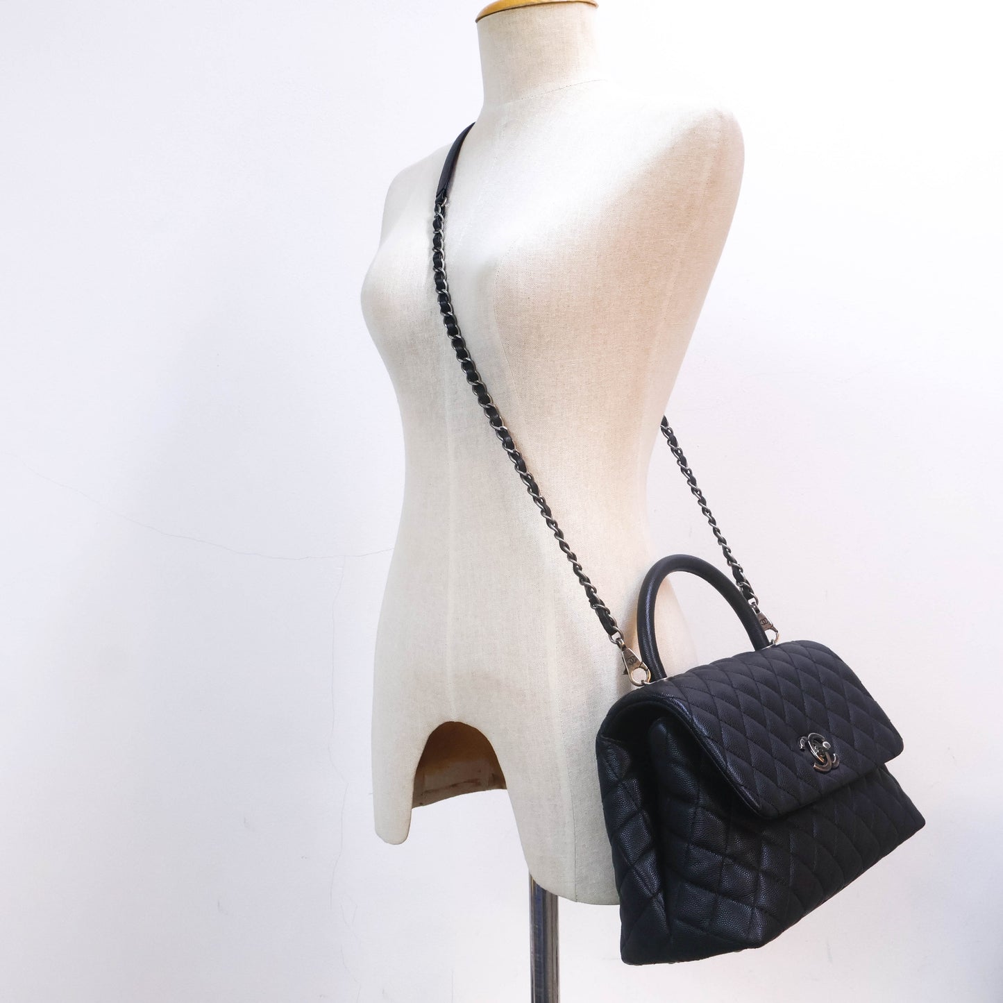 Chanel Coco Handle Medium Black Caviar