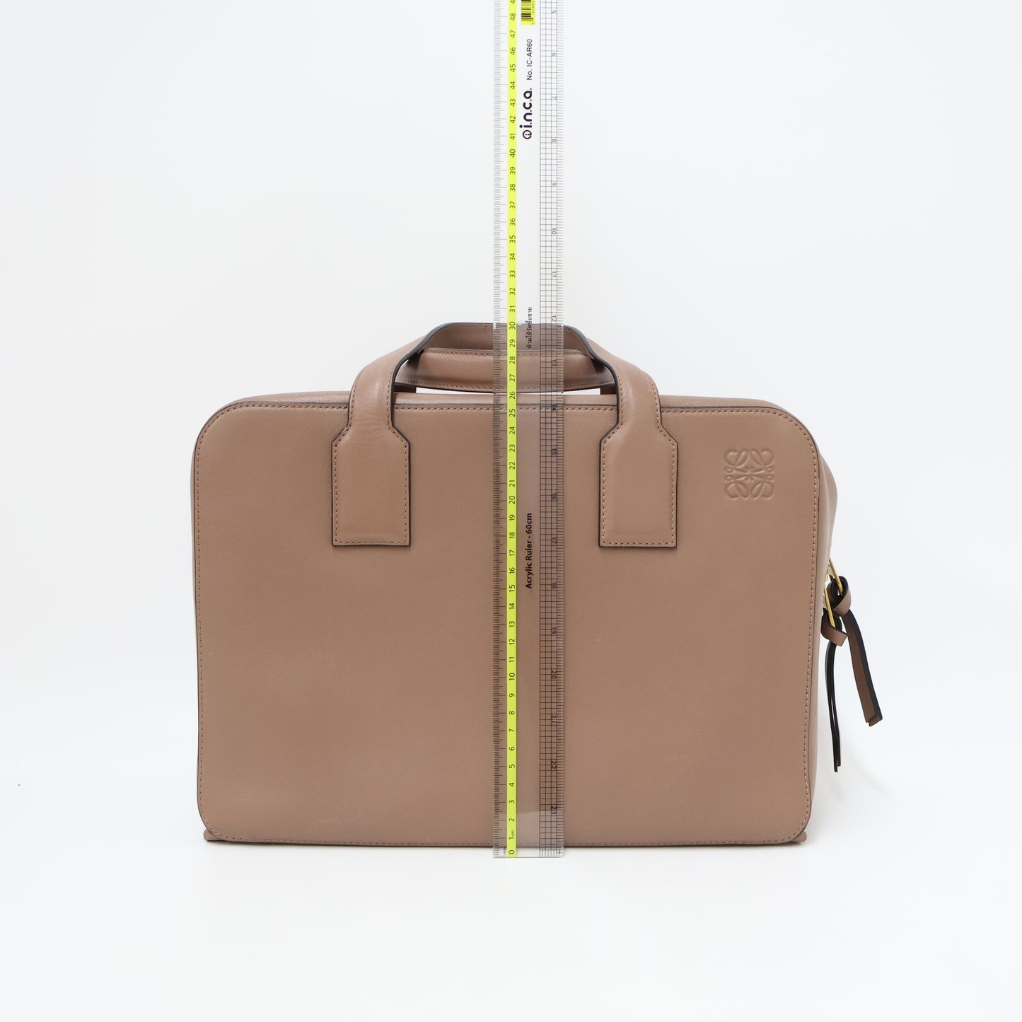 Loewe Amazona 36 Pink Beige