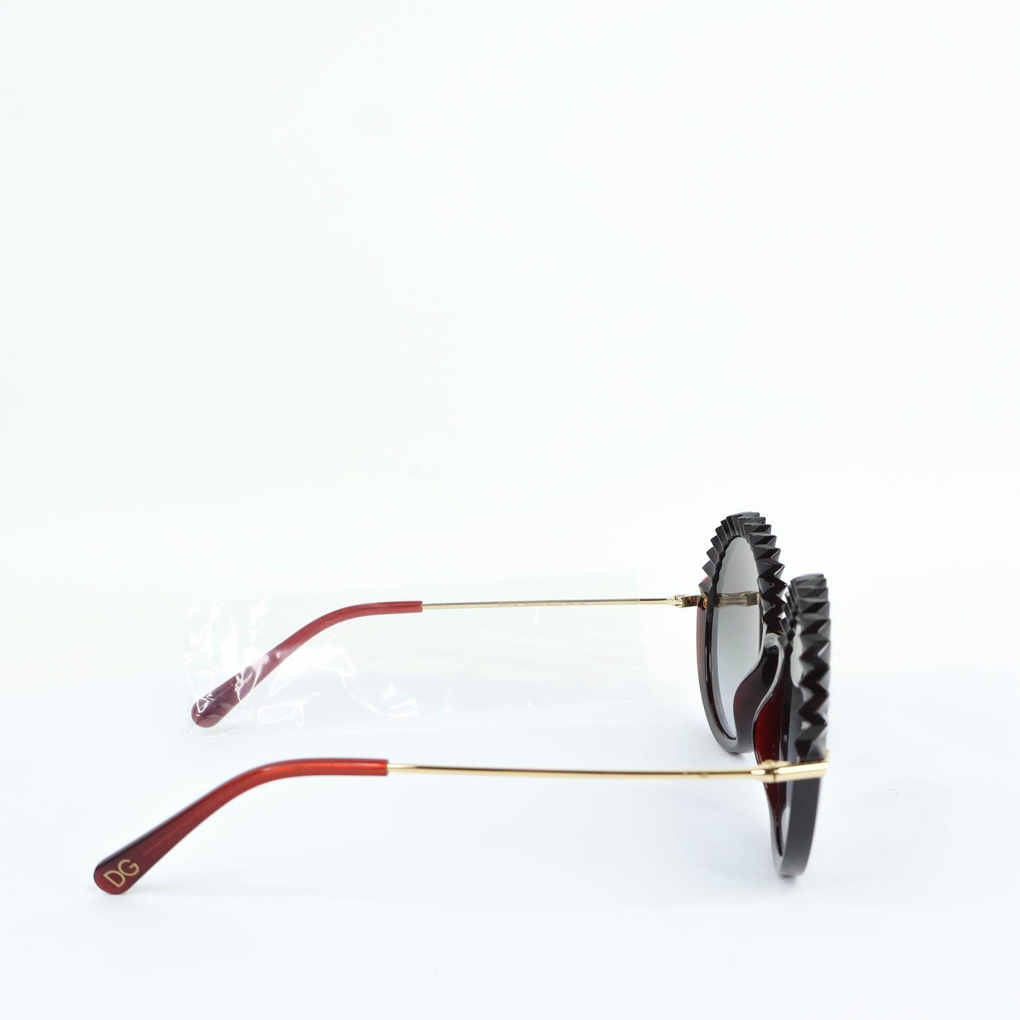 Dolce & Gabbana Round Sunglasses