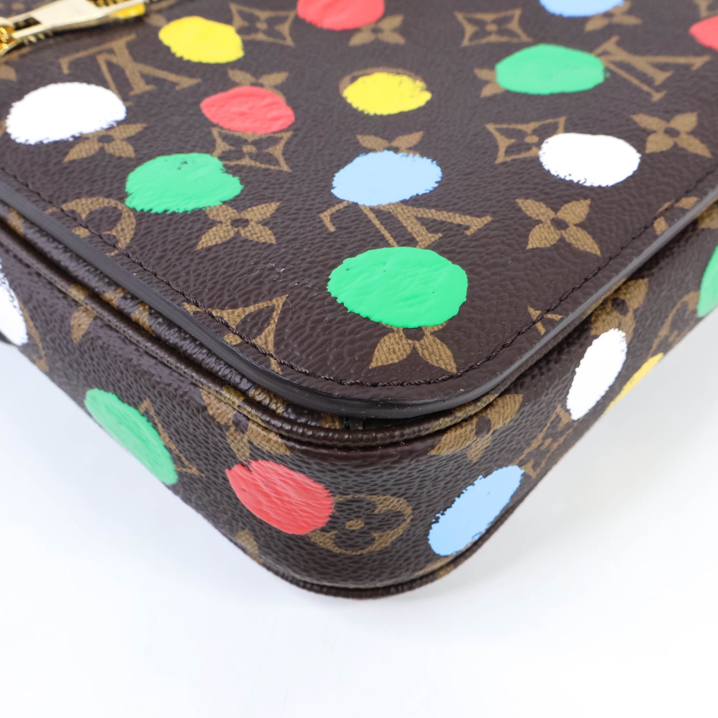 LV x Yayoi Kusama Monogram Pochette Metis