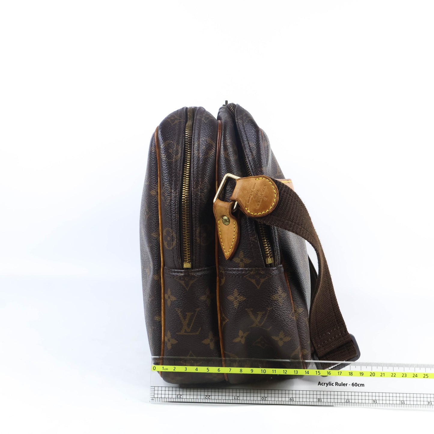 Louis Vuitton Reporter GM monogram