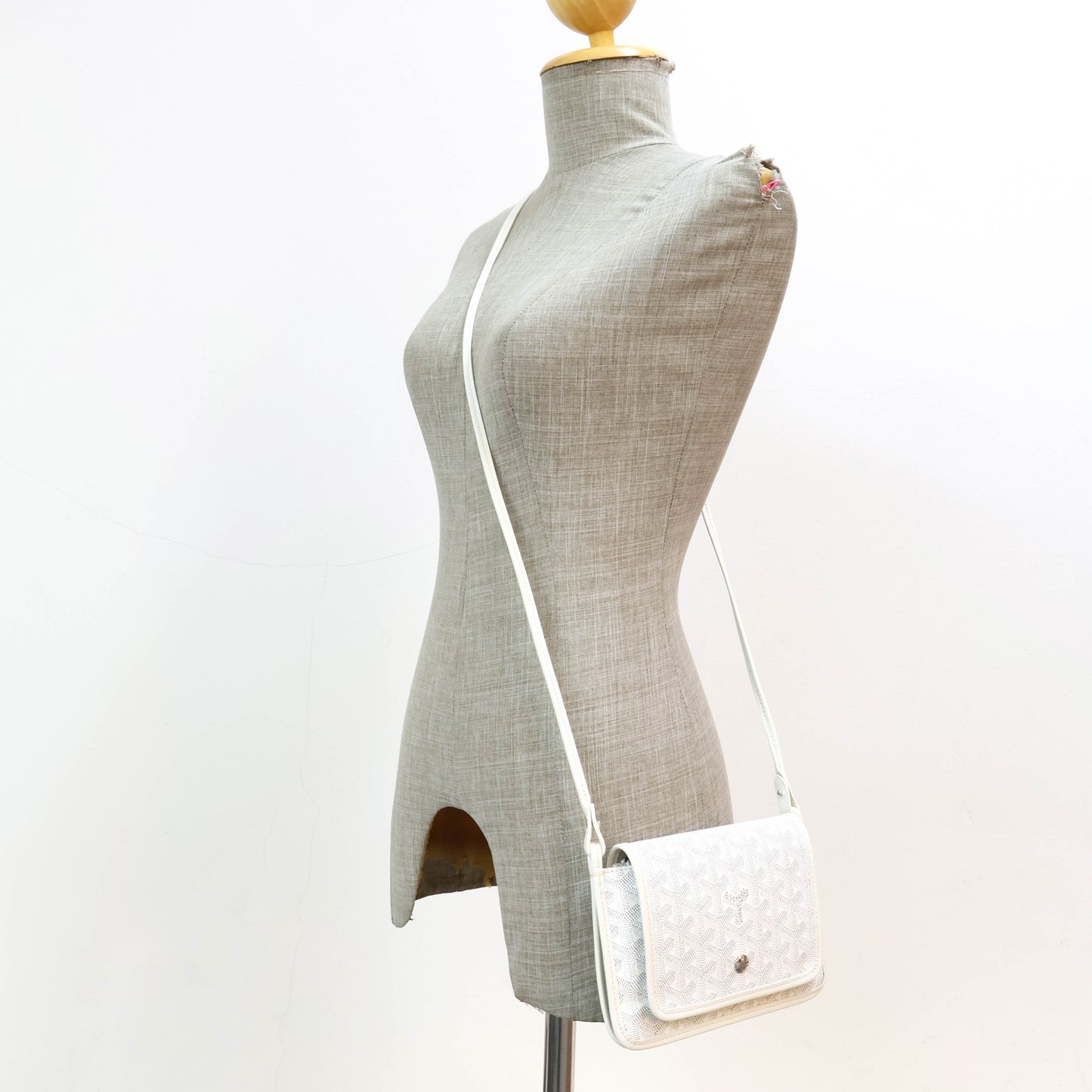 Goyard Plummet Pocket Bag White