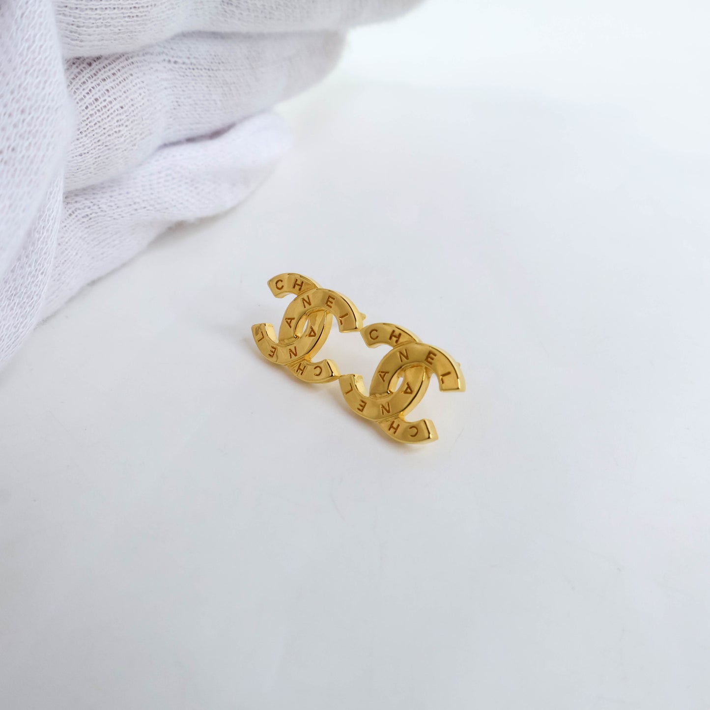 Chanel Earrings cc Gold CHANEL