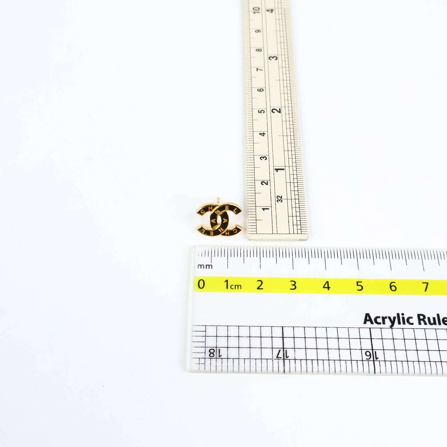 Chanel Earrings cc Gold CHANEL