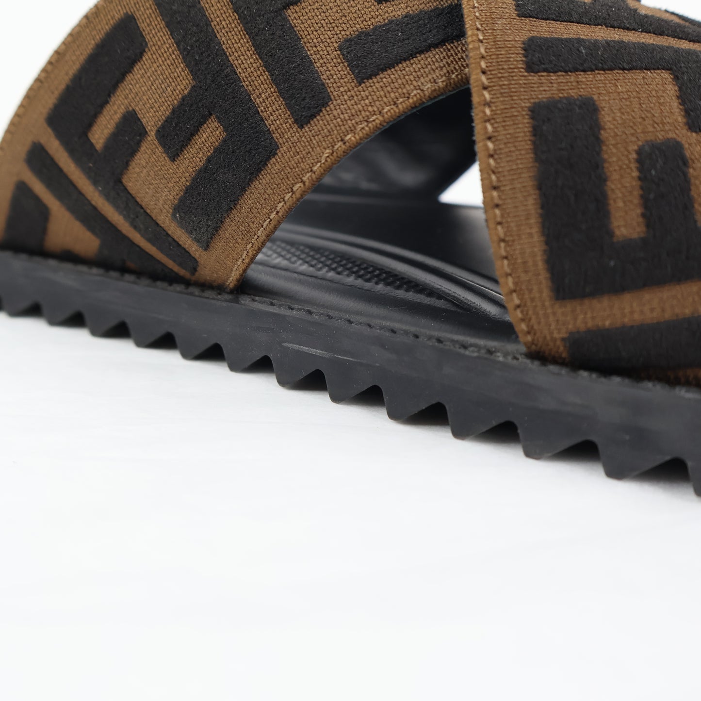 Fendi Elastico Sandals Black 8/41