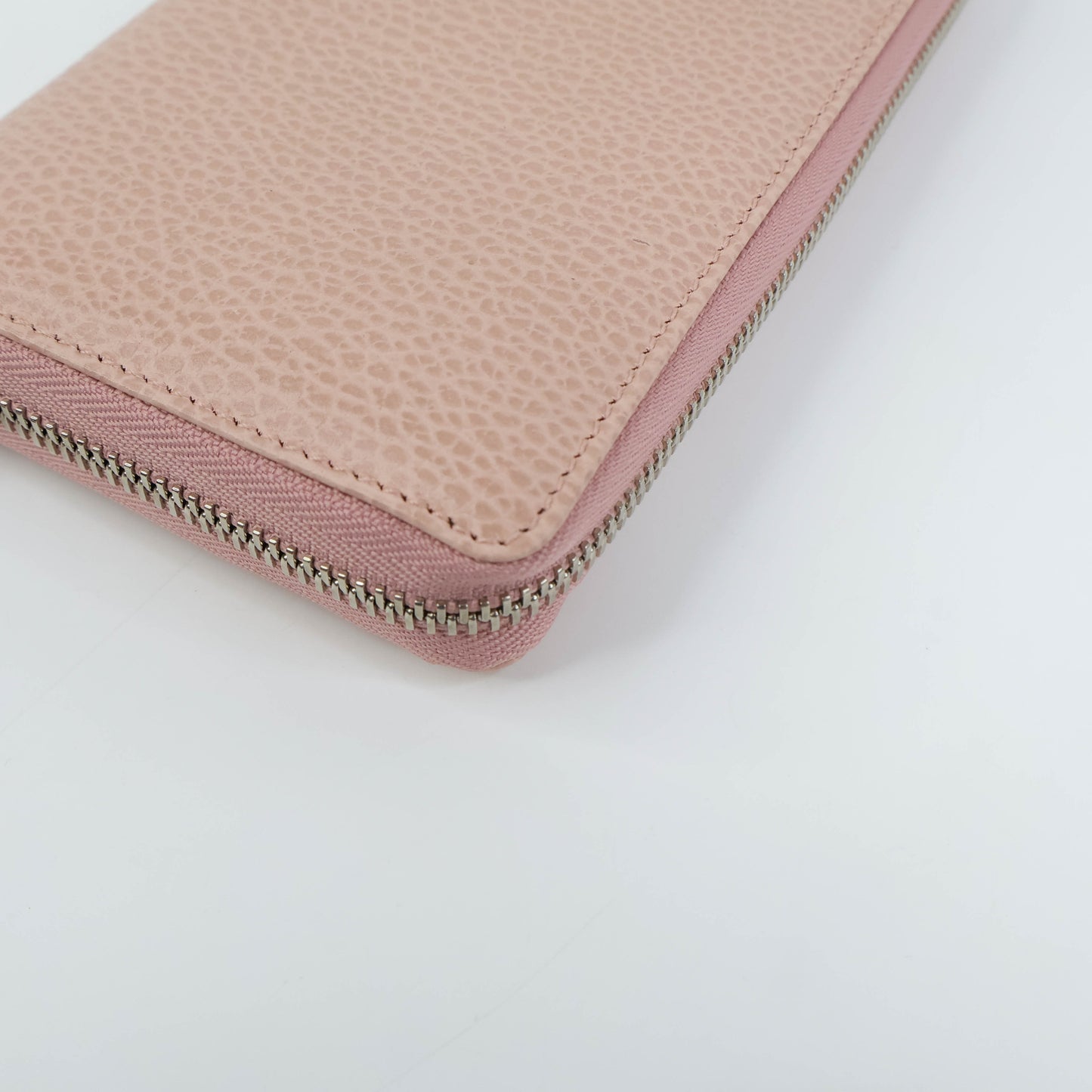 Gucci Wallet Zip Around Perfect Pink