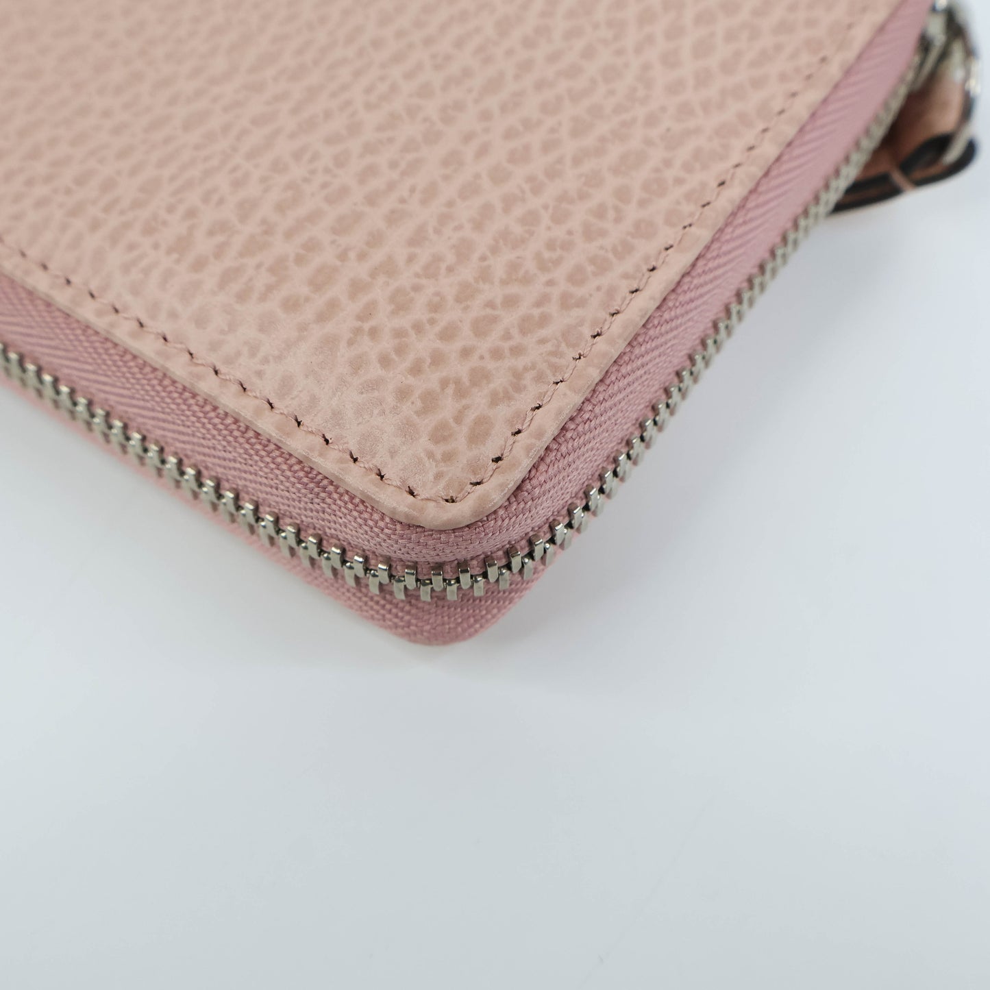 Gucci Wallet Zip Around Perfect Pink