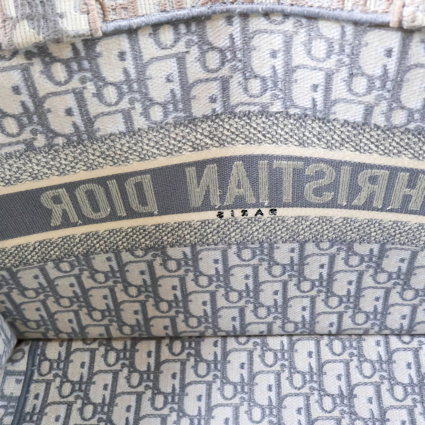 Christian Dior Book Tote Medium Oblique Grey