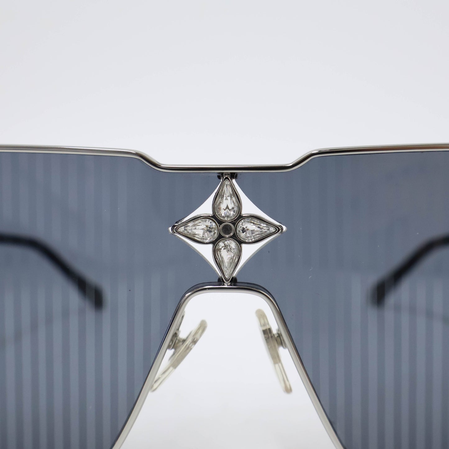 Louis Vuitton Sunglasses Cyclone Crystal
