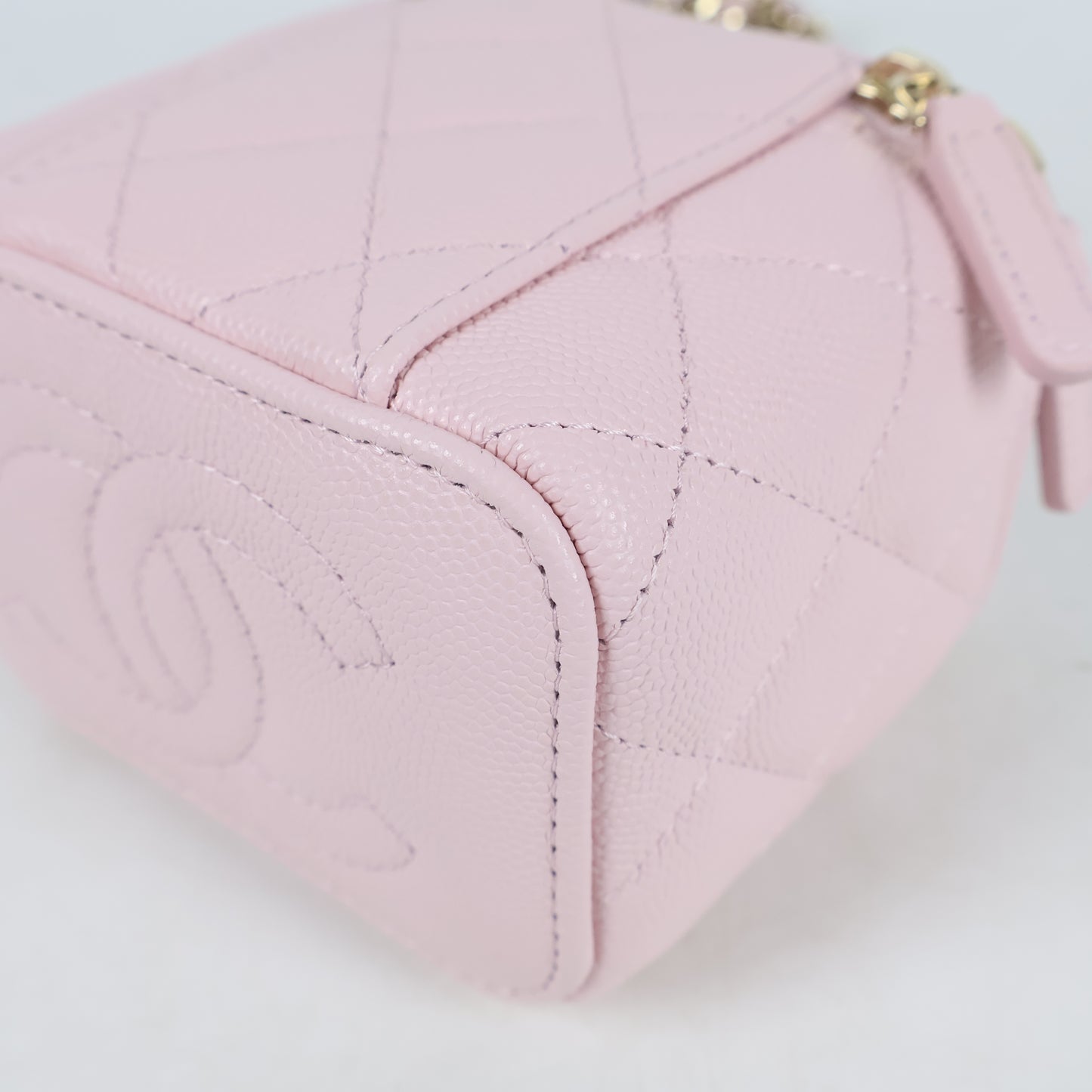 Chanel Vanity Mini Pink Caviar LGHW