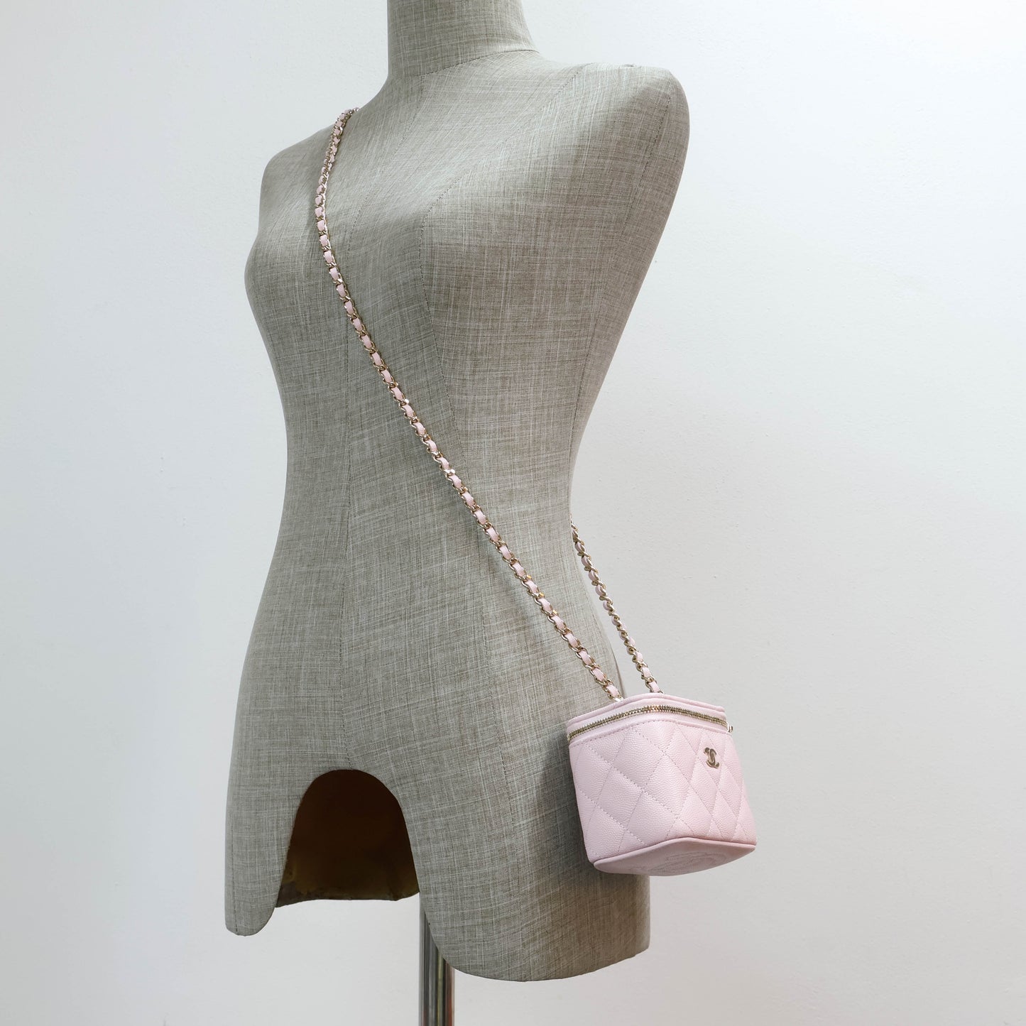 Chanel Vanity Mini Pink Caviar LGHW