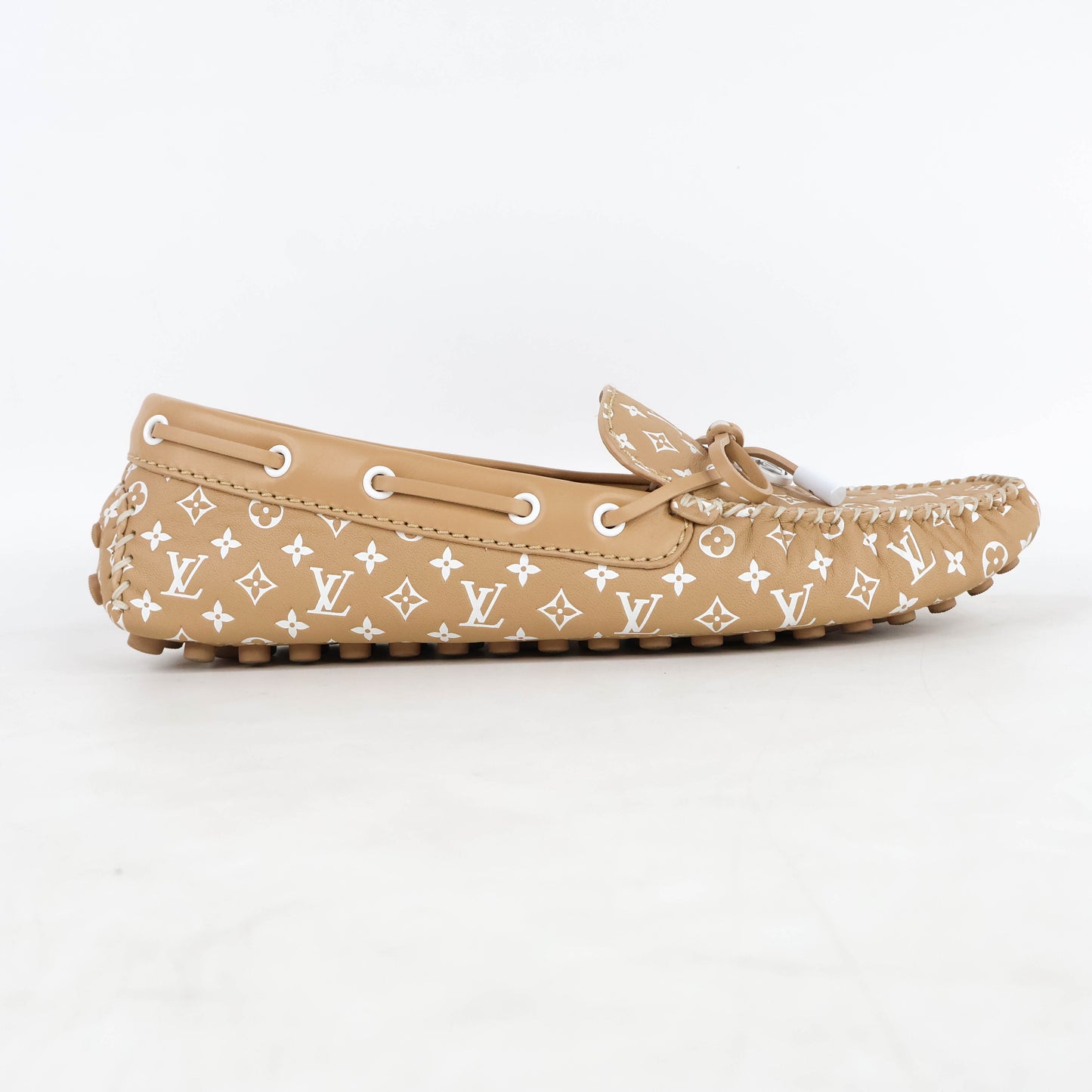 Louis Vuitton Loafers Beige Monogram 39