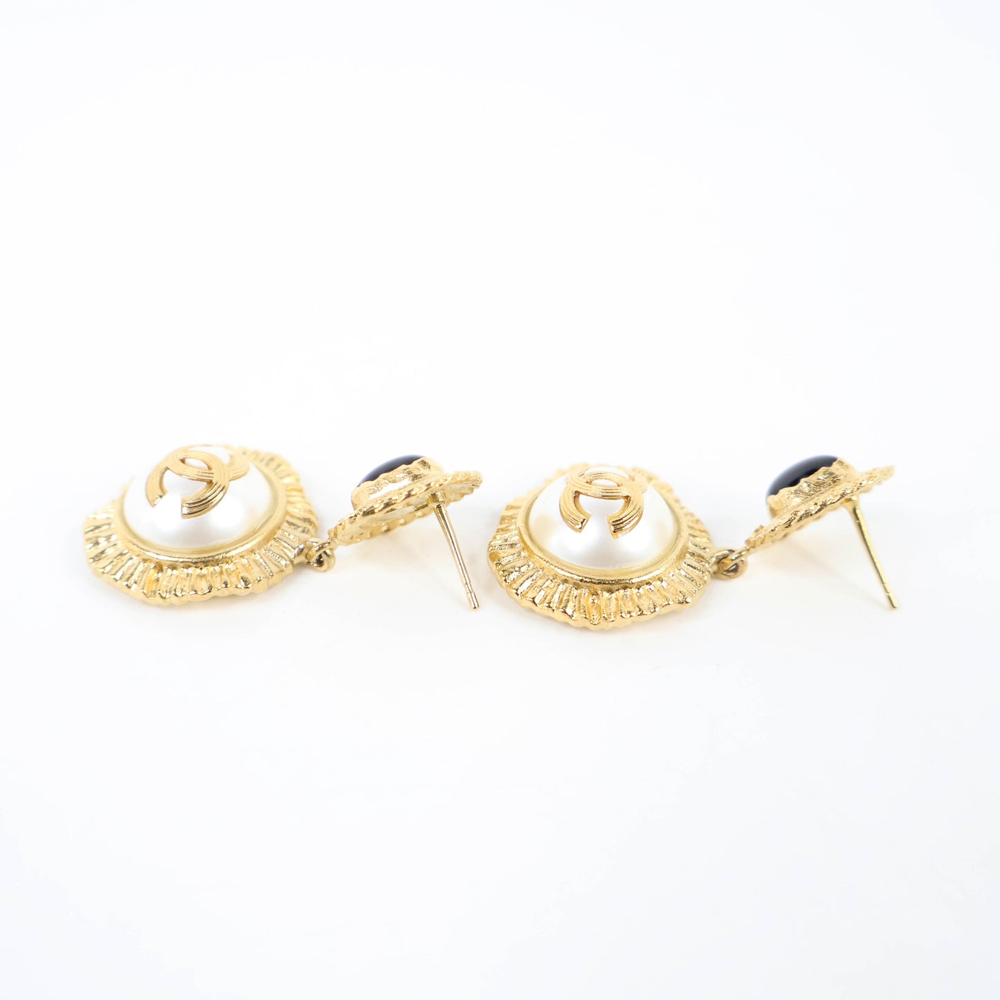 Chanel Earrings cc Pearl Gold Black