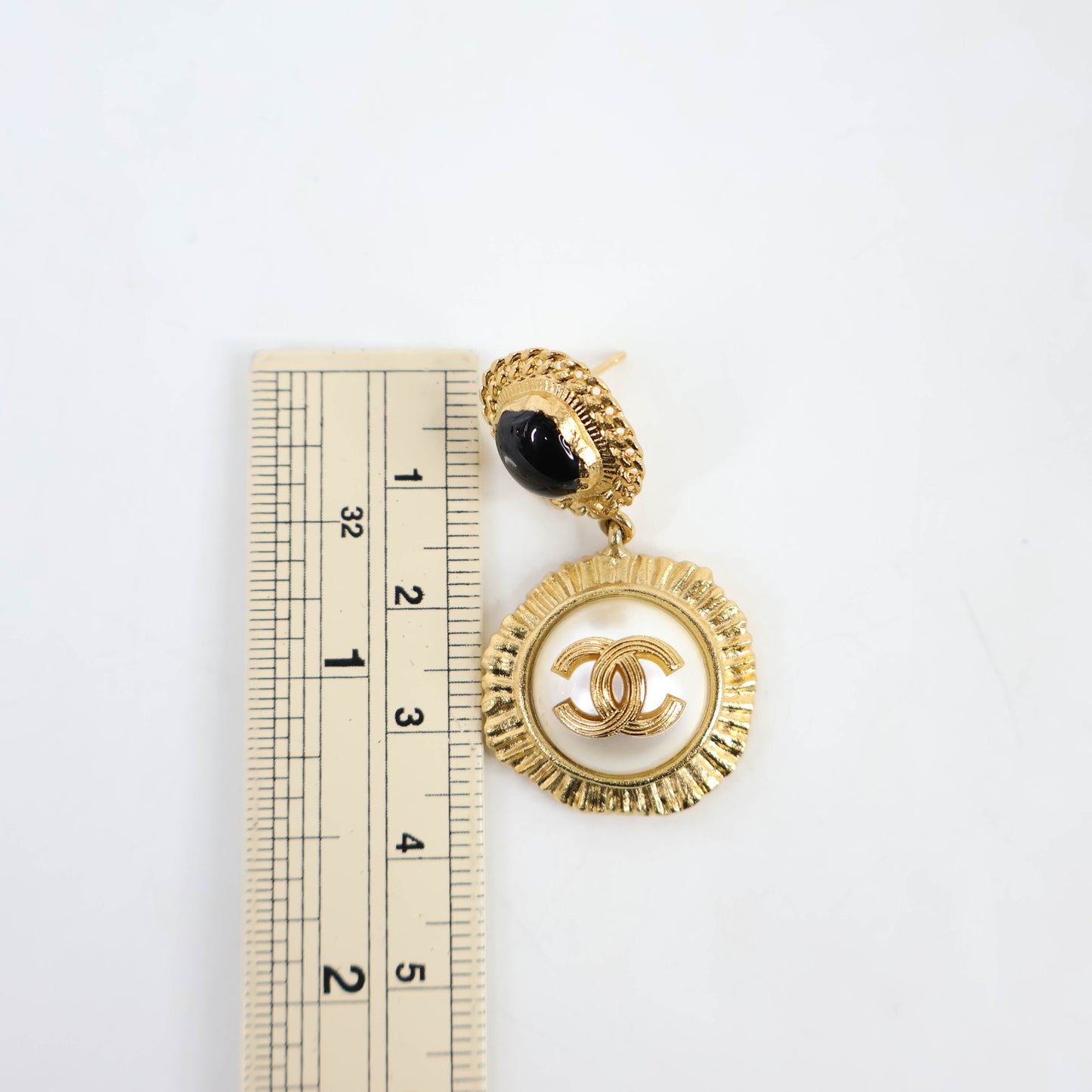 Chanel Earrings cc Pearl Gold Black