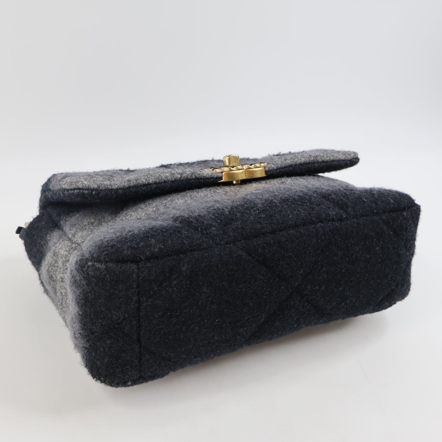 Chanel 19 Wool Ombre Grey