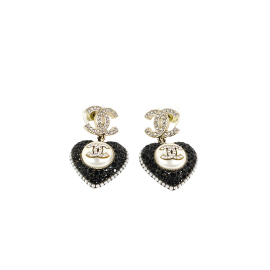 Chanel Earring Pearl cc Heart Black Big